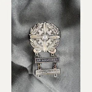WWII US AERIAL GUNNER TECHNICAL QUALIFICATION BADGE