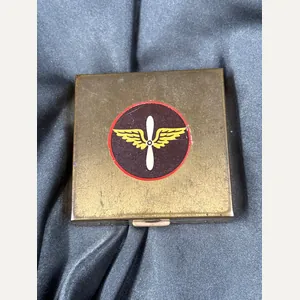 WWII ERA SWEETHEART AIR CORPS CADET COMPACT