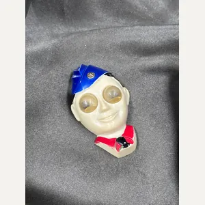 RARE WWII CELLULOID GOOGLY EYES GI BROOCH