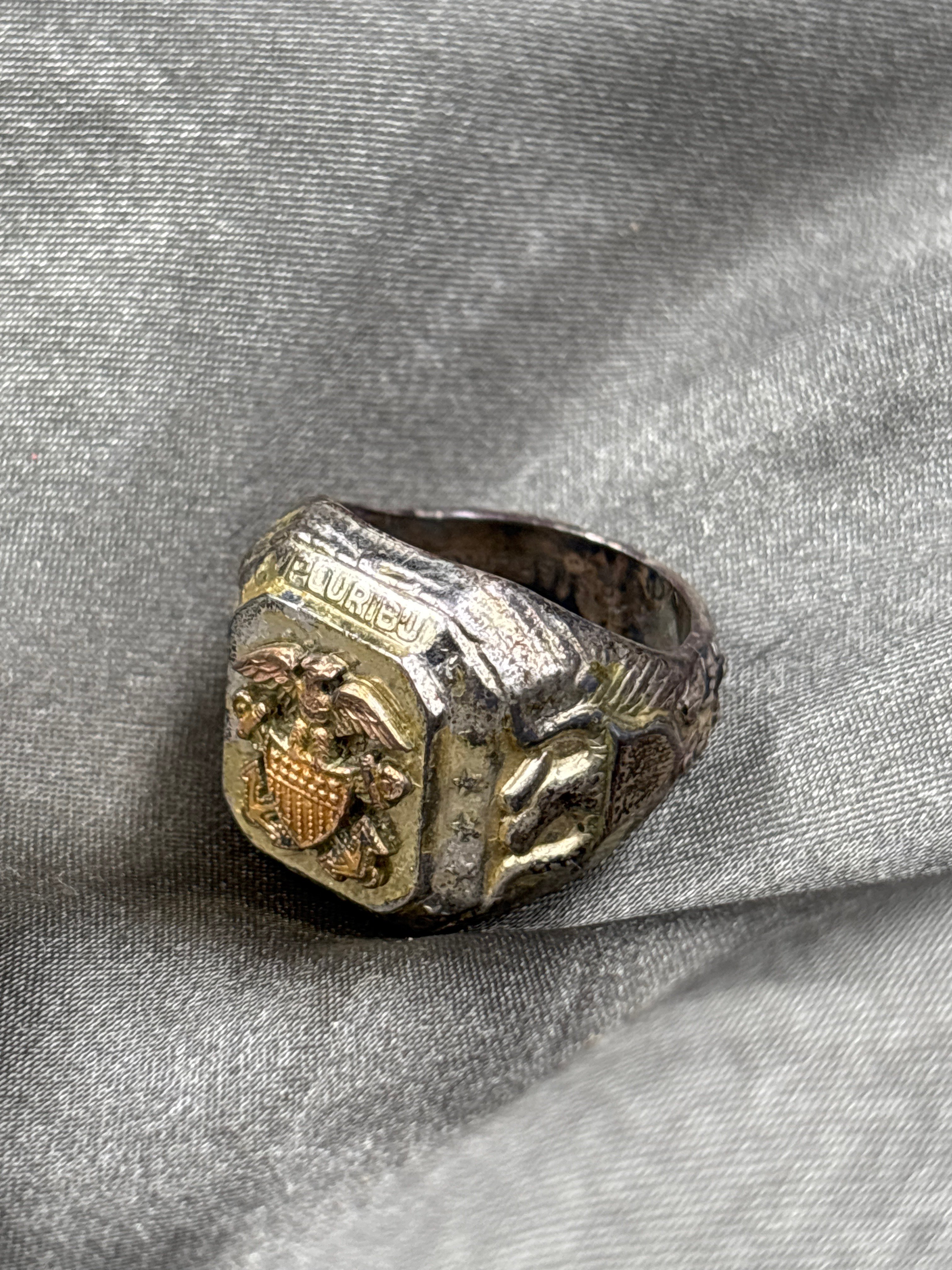 WWII ERA US NAVY RING — image 2