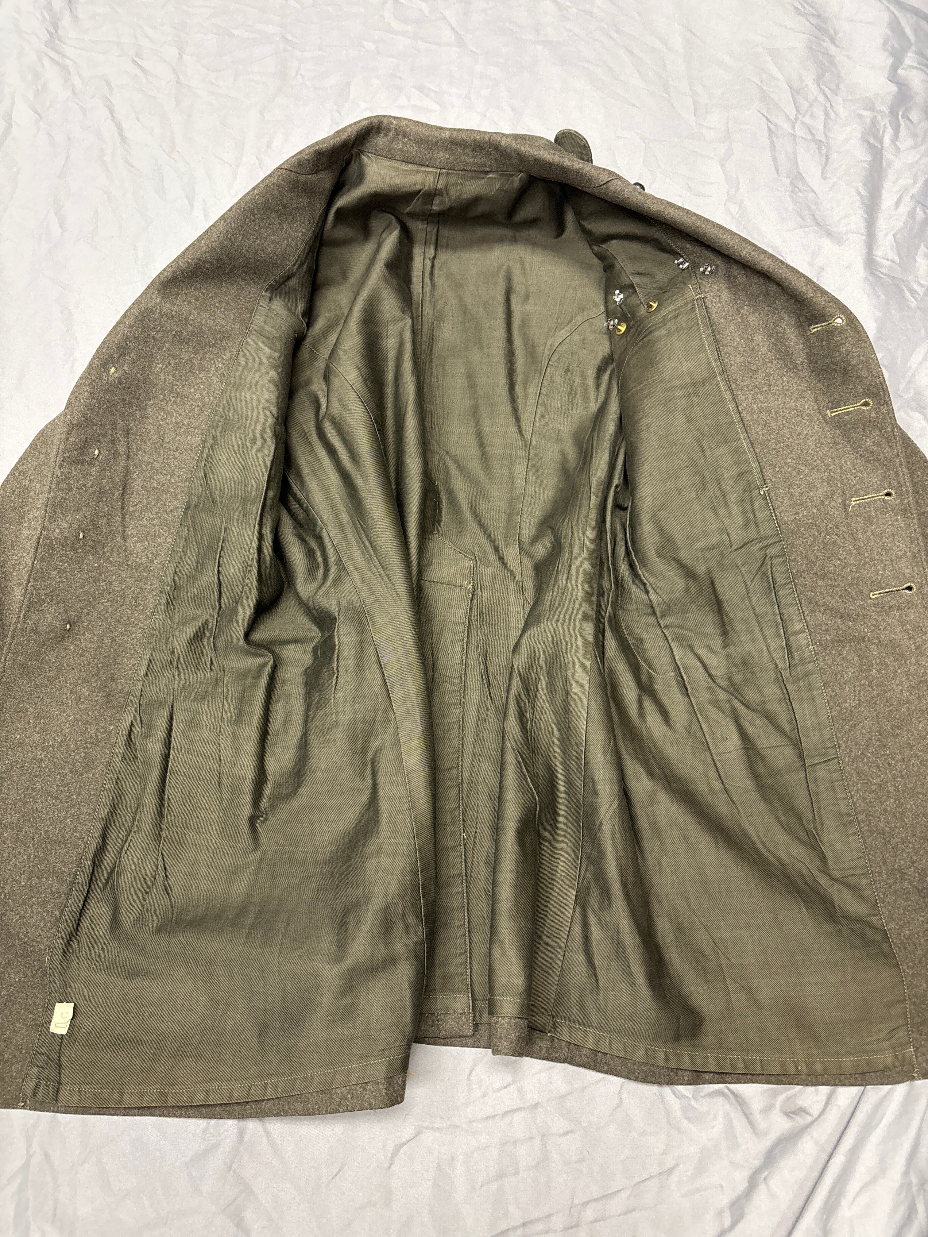 WWII US MARINE CORPS THIRD DIVISION AMPHIBIOUS CLASS A UNIFORM — image 4