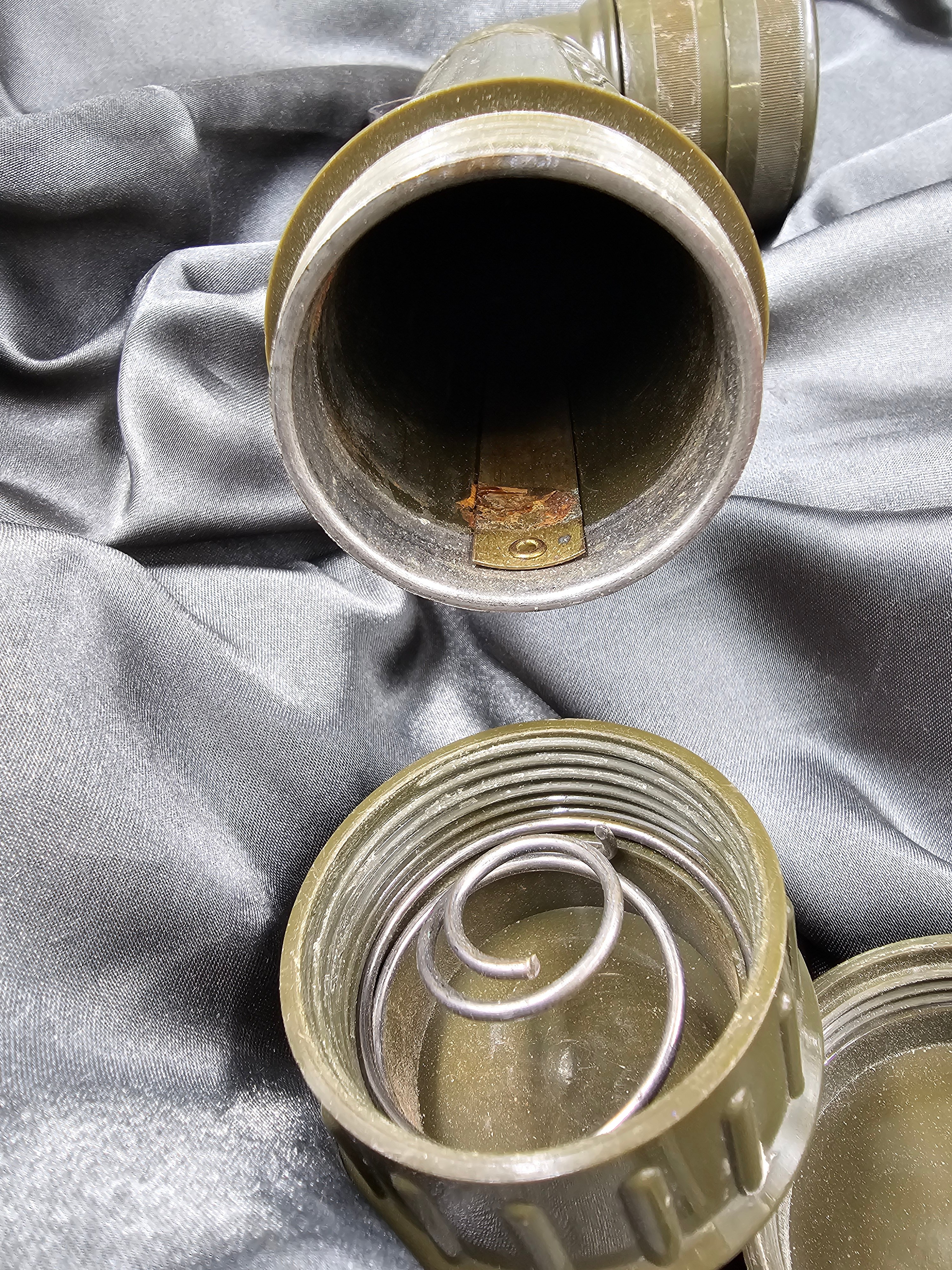 WWII/KOREA US TL-122D FLASHLIGHT — image 4