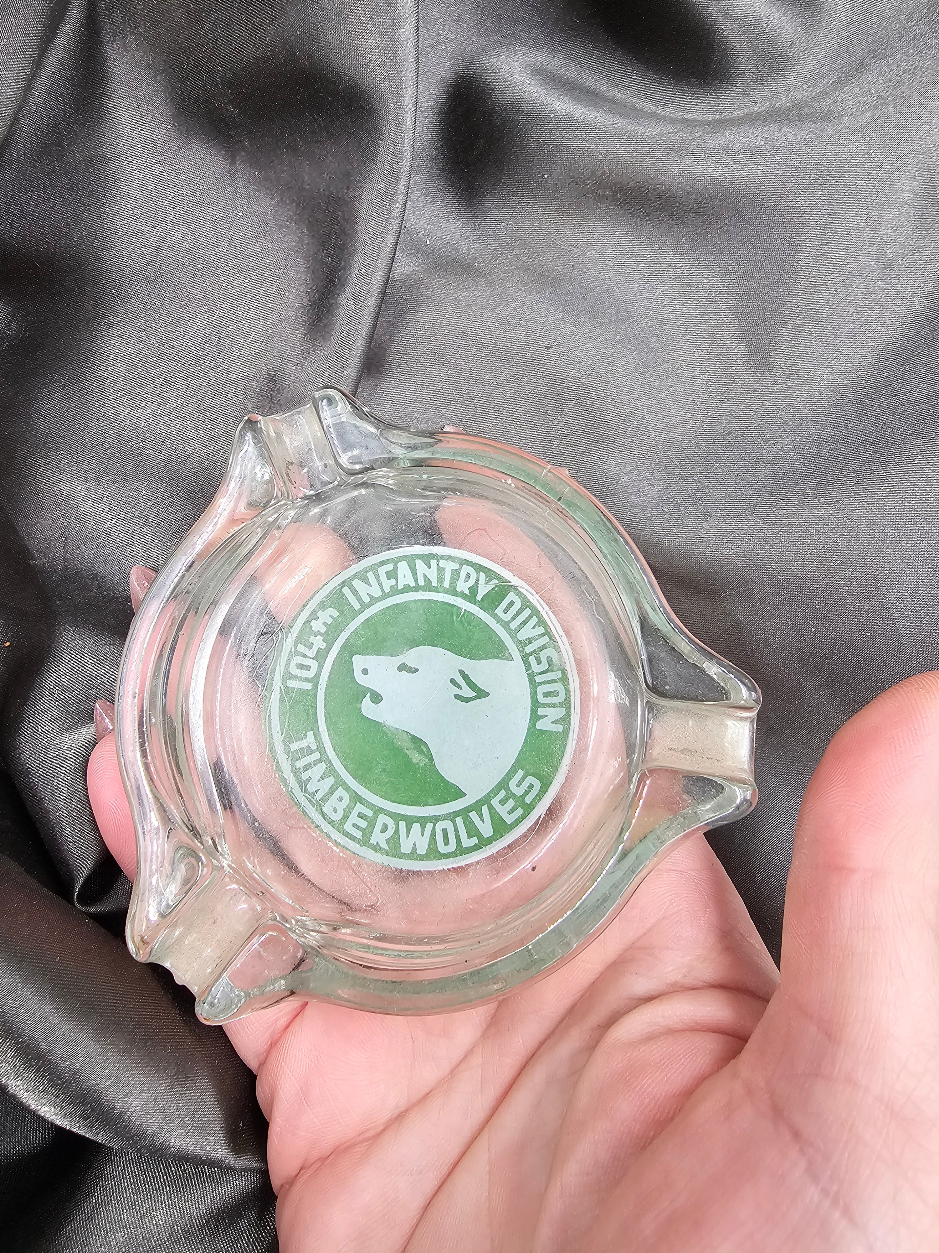 VINTAGE 104TH INFANTRY DIVISION ASHTRAY — image 3