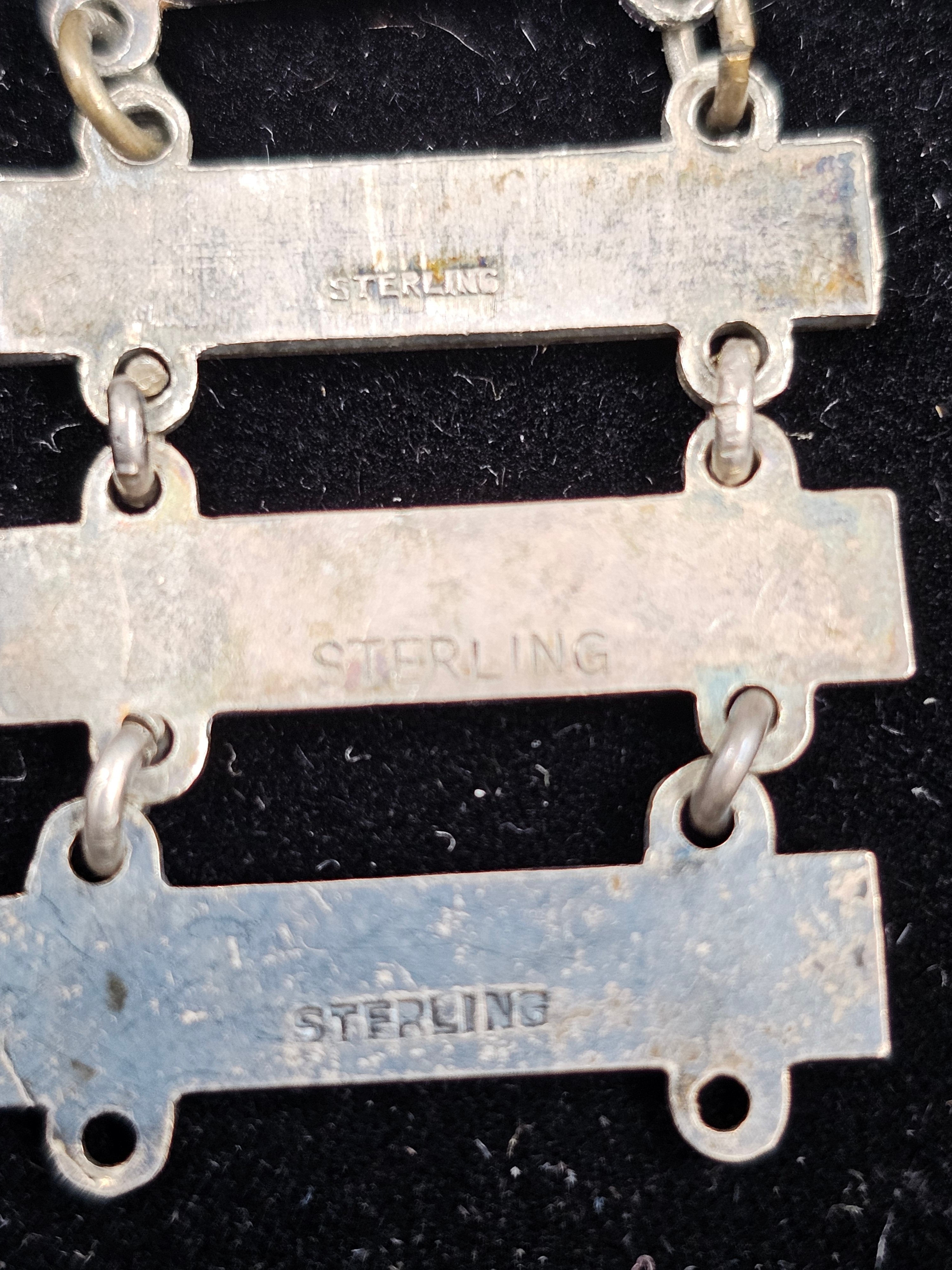 WWII US ARMY STERLING QUALIFICATION BADGE — image 3