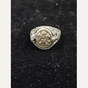 WWII ERA ARMY LOCKET RING