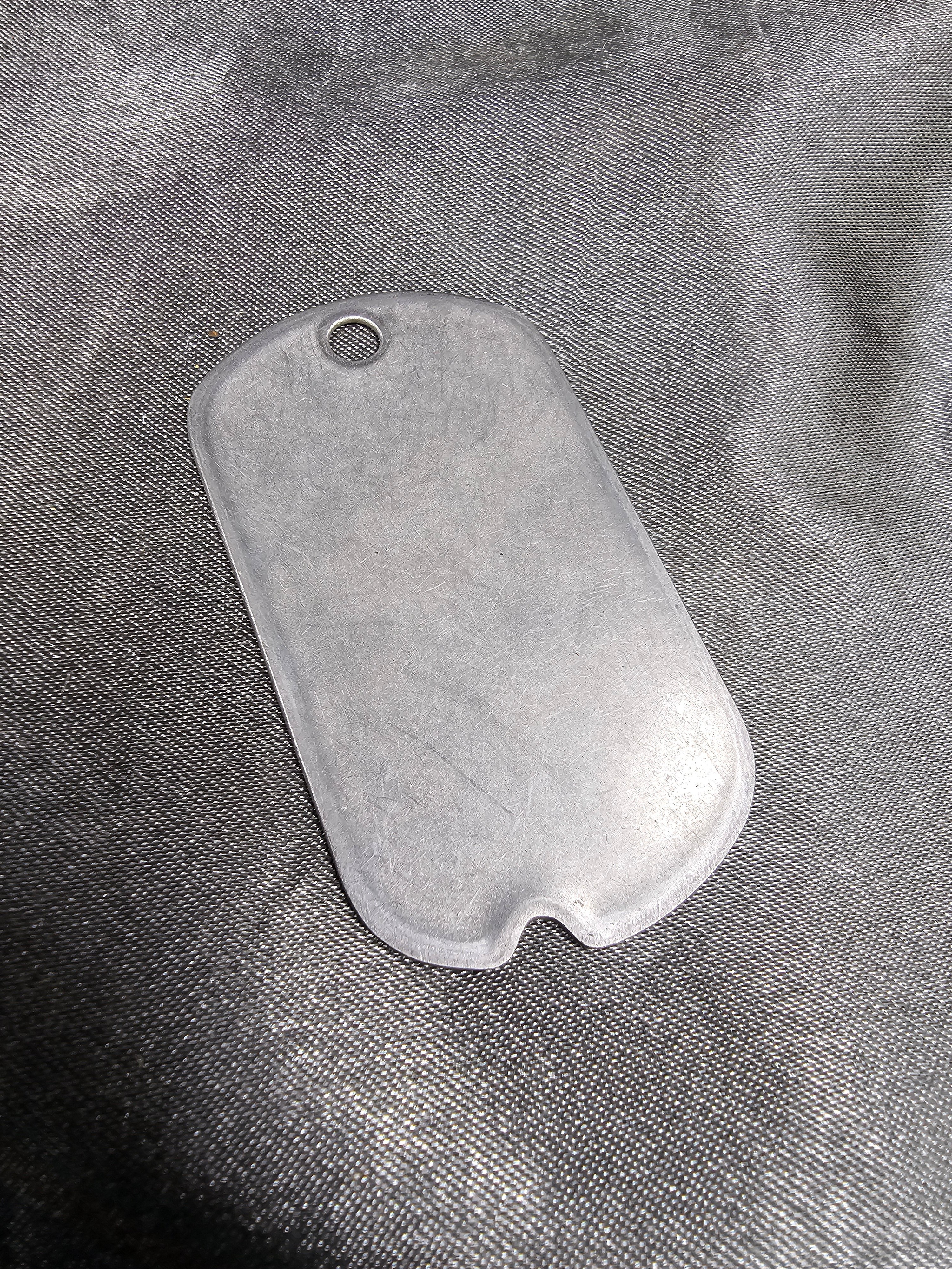 WWII US BLANK DOG TAG — image 2