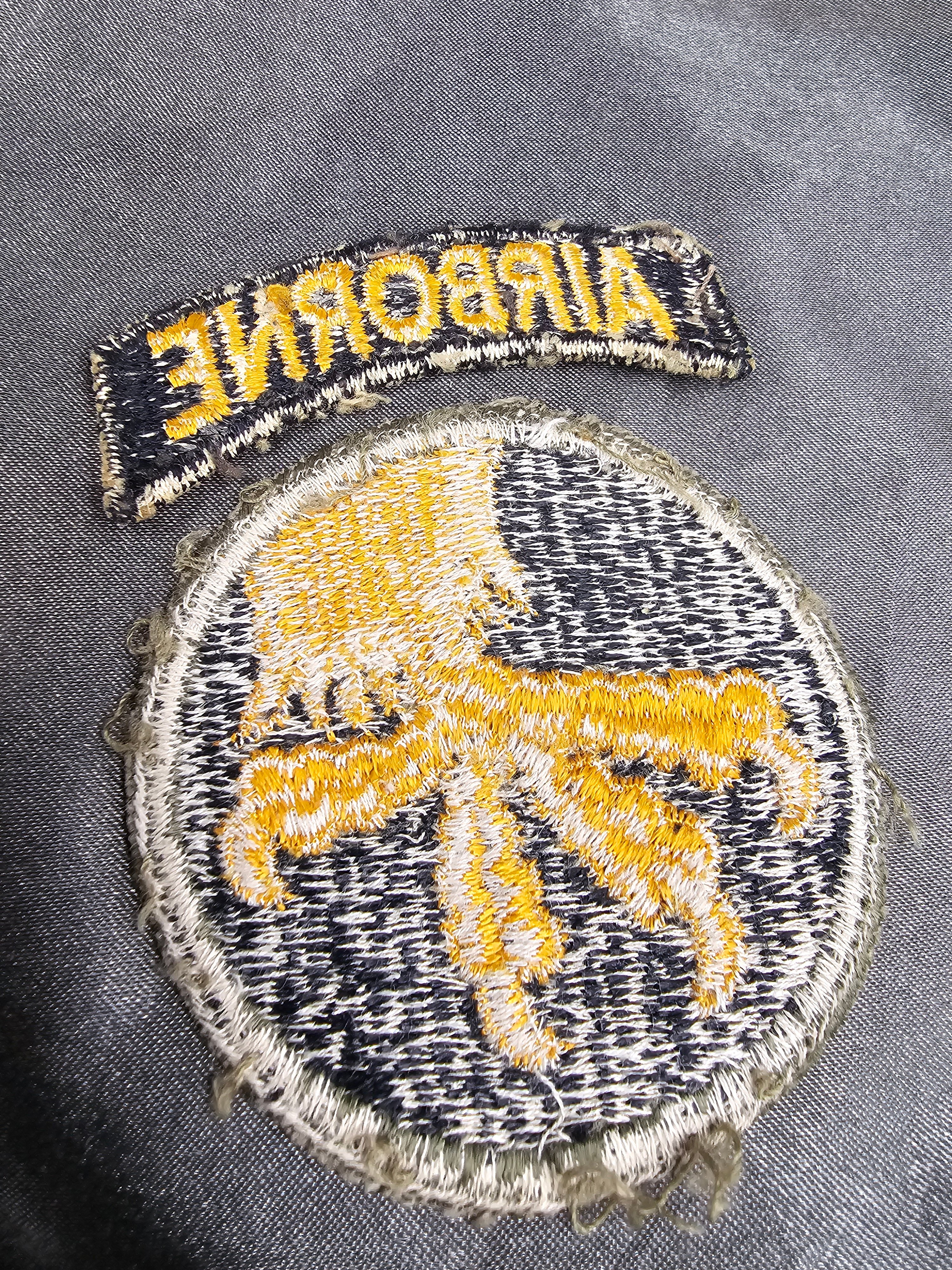 WWII UNIFORM REMOVED 17th AIRBORNE PATCH — image 3
