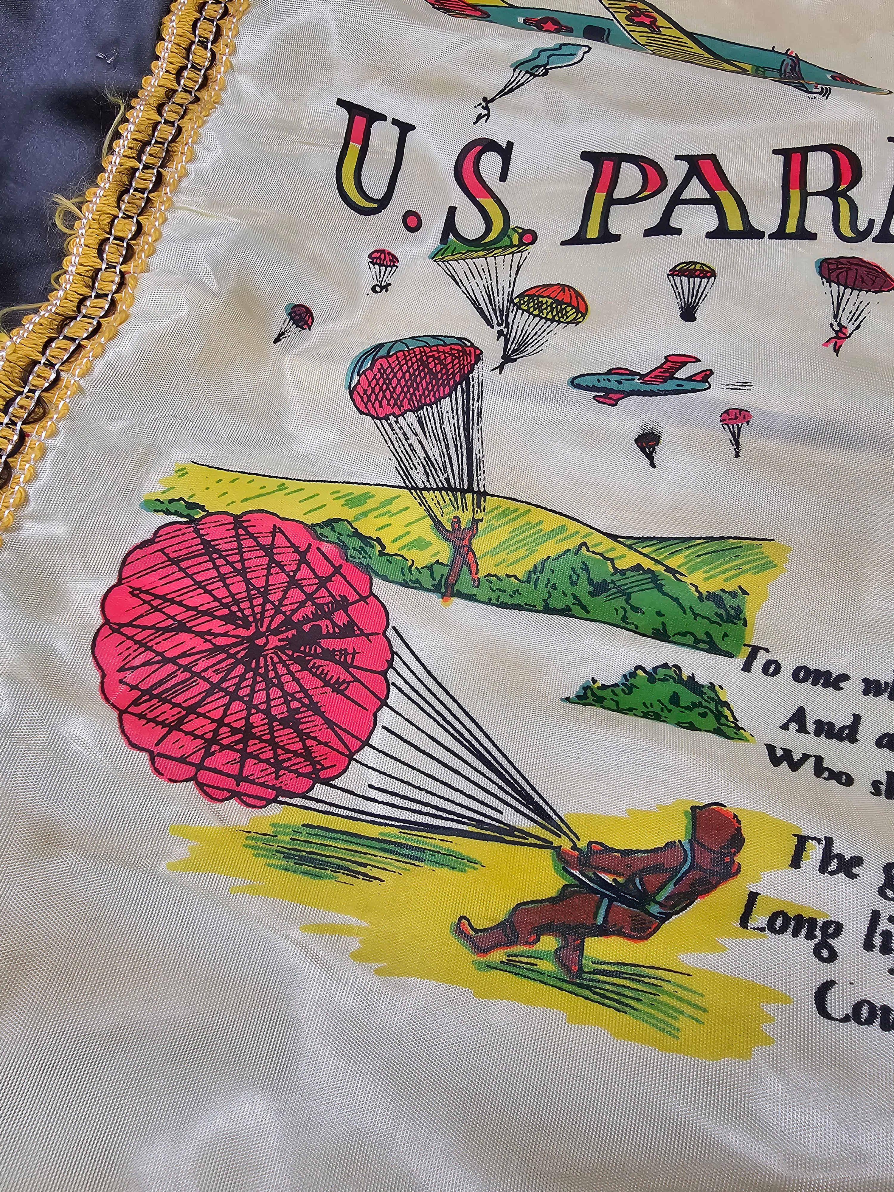 WWII FORT BRAGG PARATROOPS SWEETHEART PILLOW — image 3