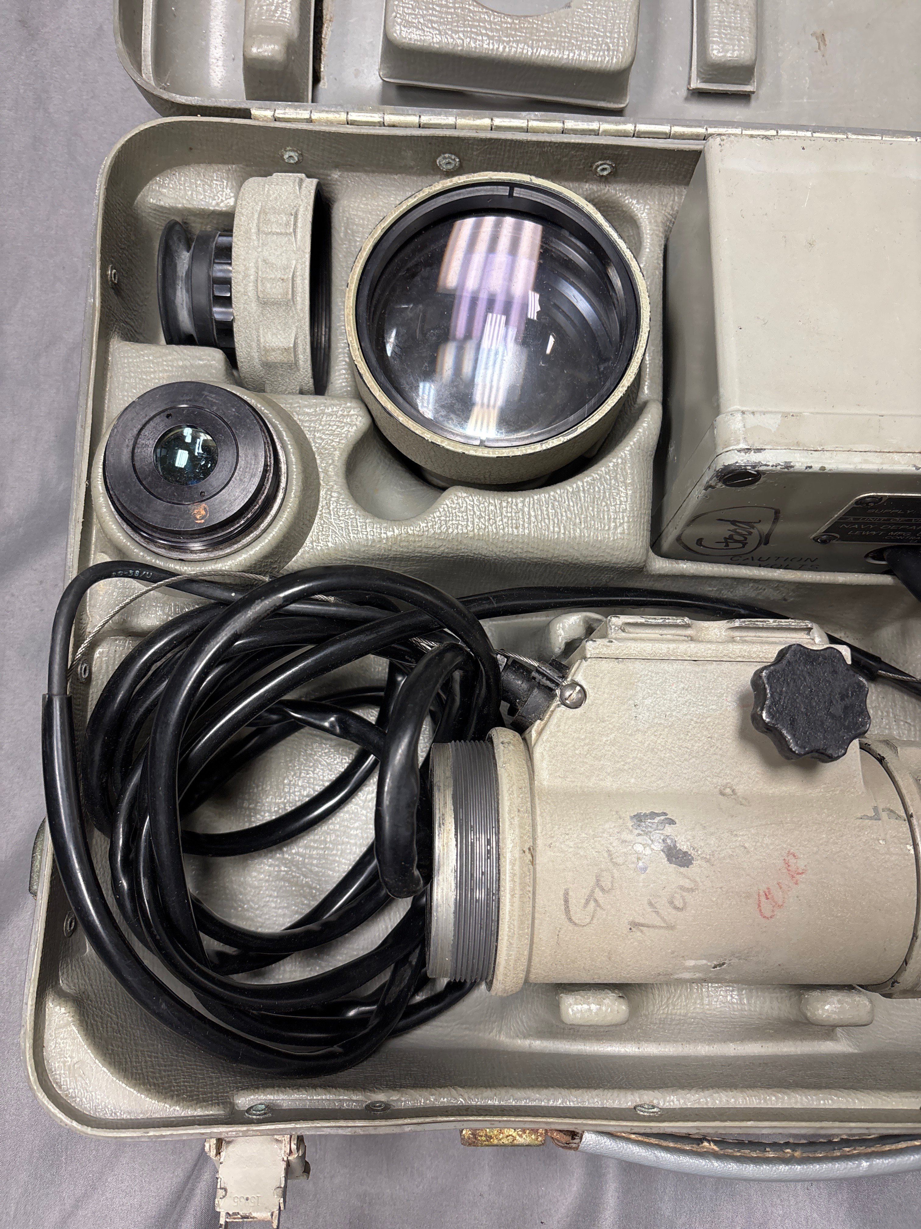 VIETNAM WAR ERA NAVY R-566A/SAR-4 INFRARED VIEWER — image 3