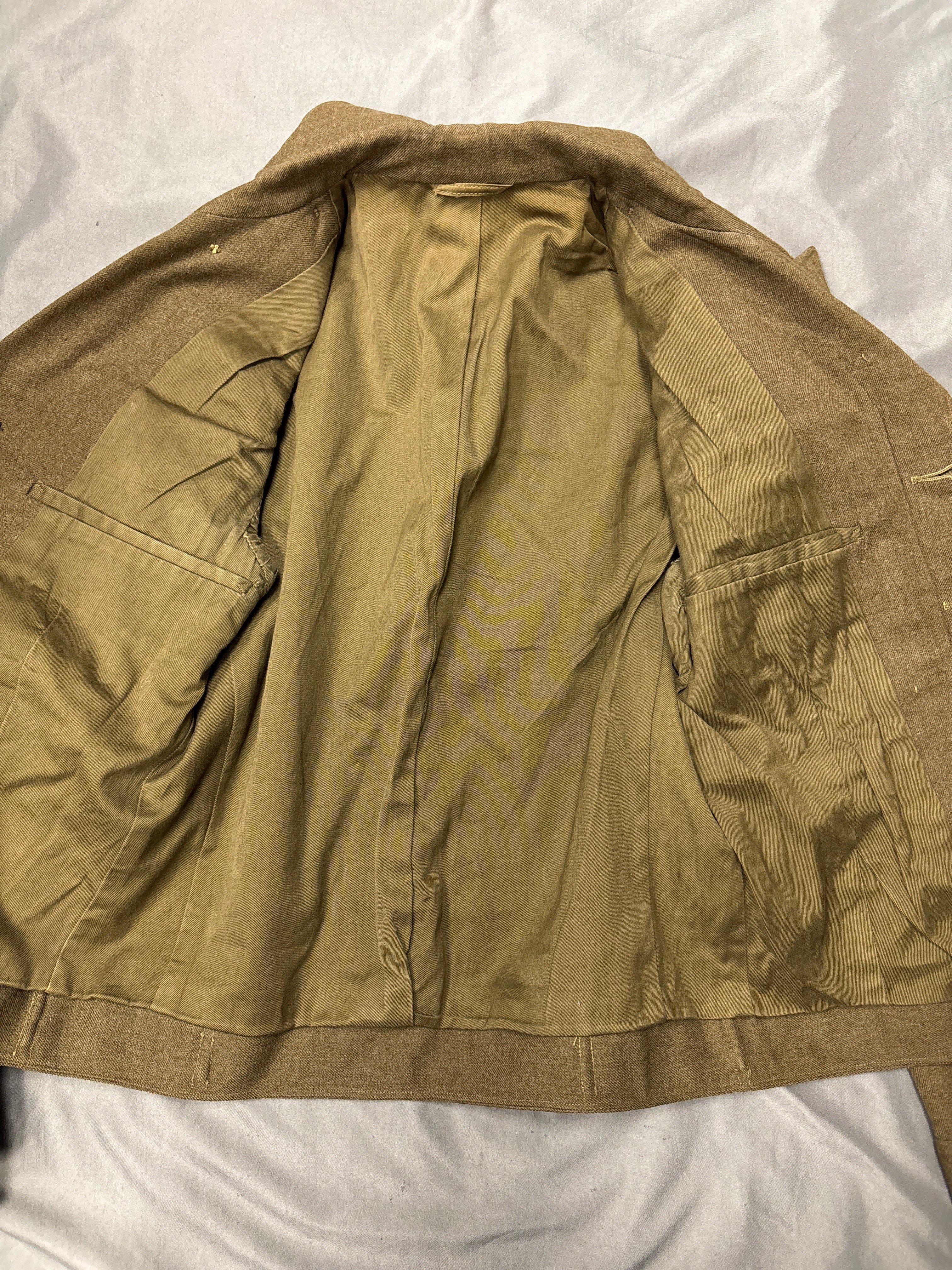 WWII US SECOND INFANTRY DIVISION EISENHOWER JACKET SIZE 34R — image 6