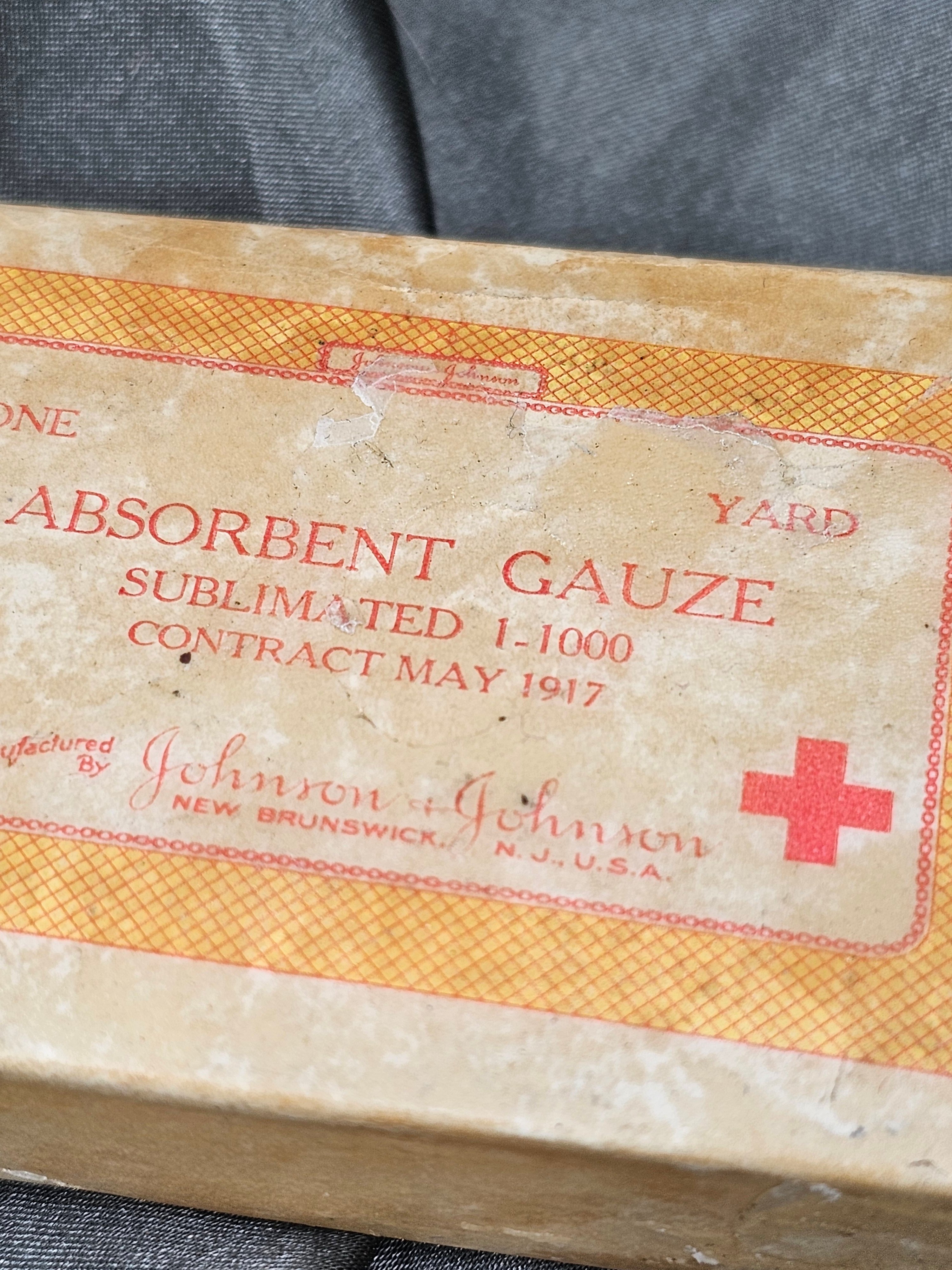 WWI US ABSORBENT GAUZE — image 2