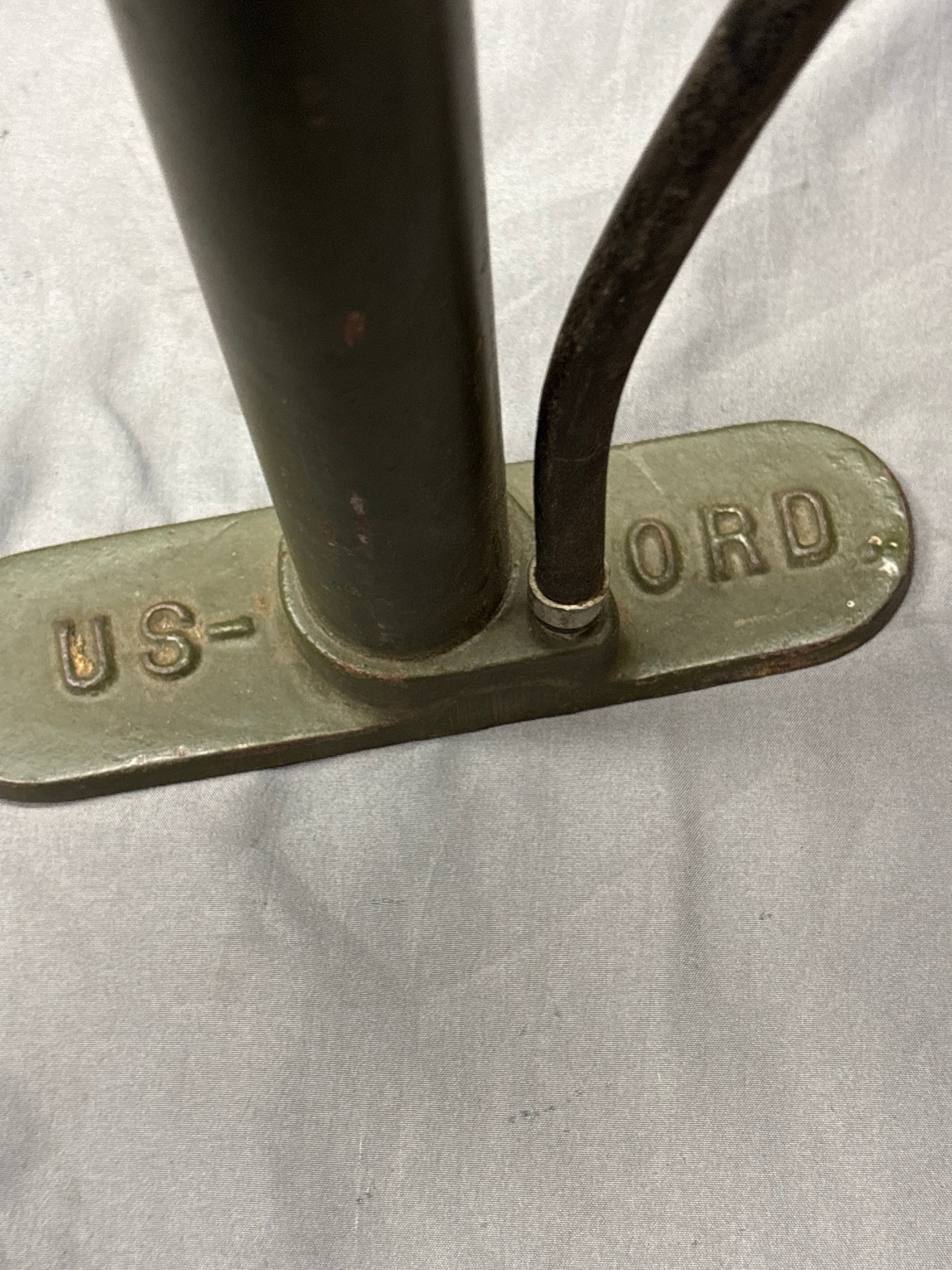 WWII JEEP WILLYS TIRE PUMP — image 2