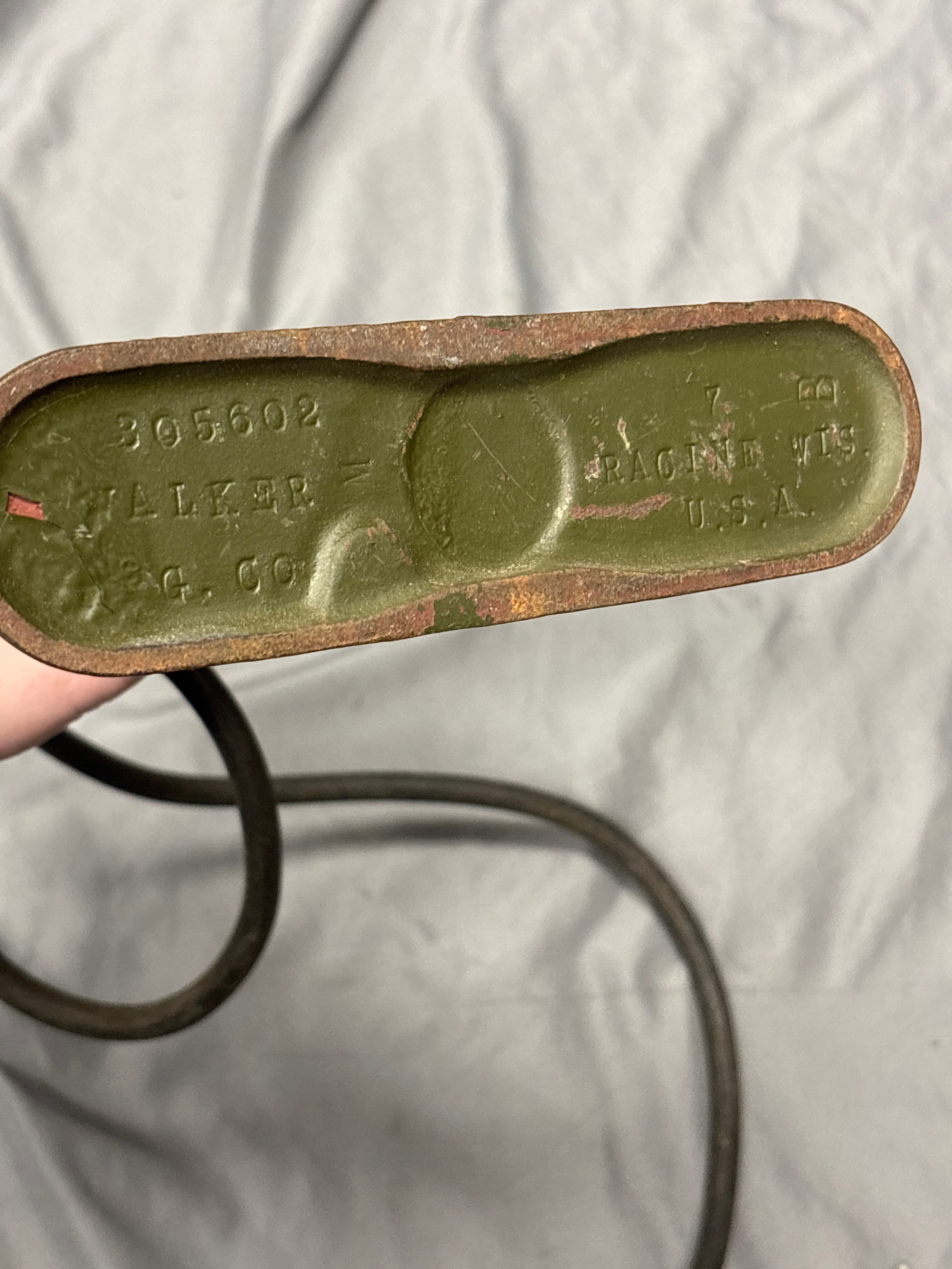 WWII JEEP WILLYS TIRE PUMP — image 5