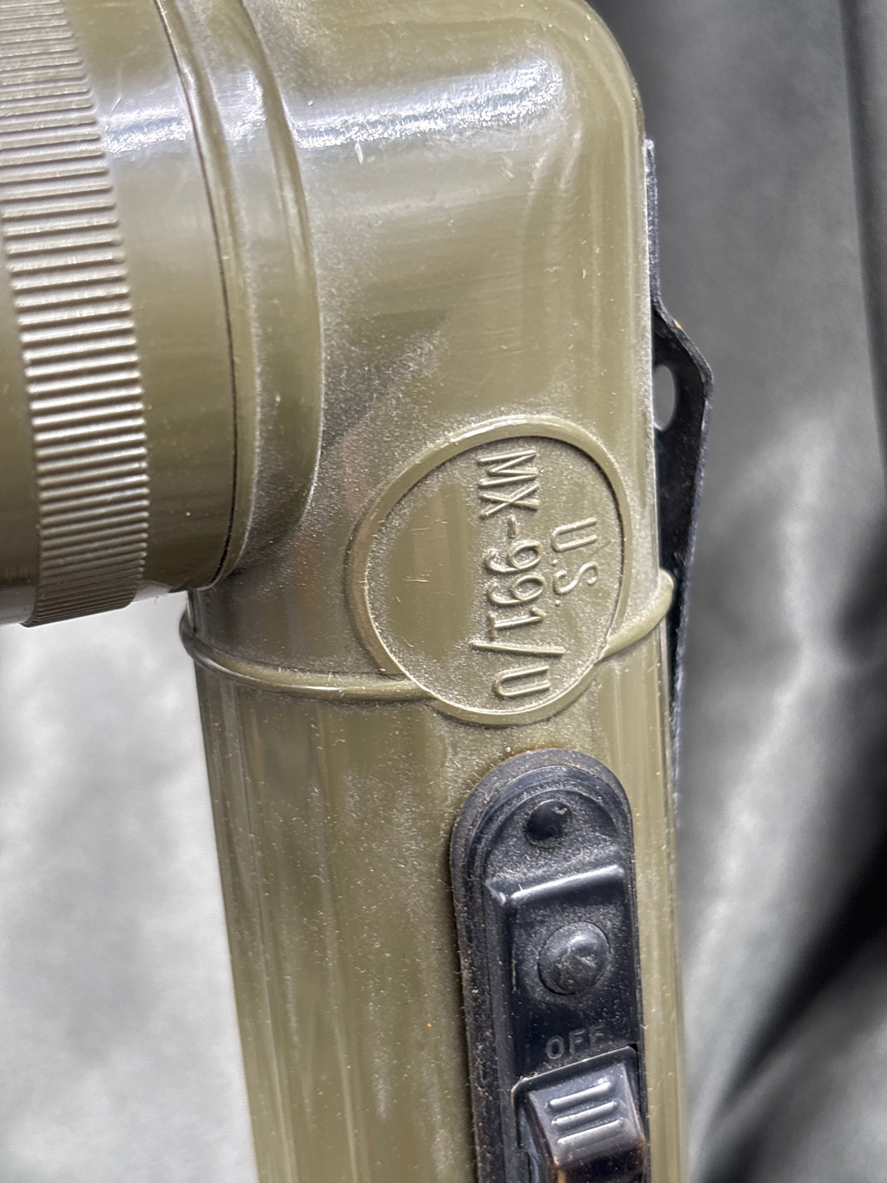 VIETNAM WAR ERA FLASHLIGHT — image 2