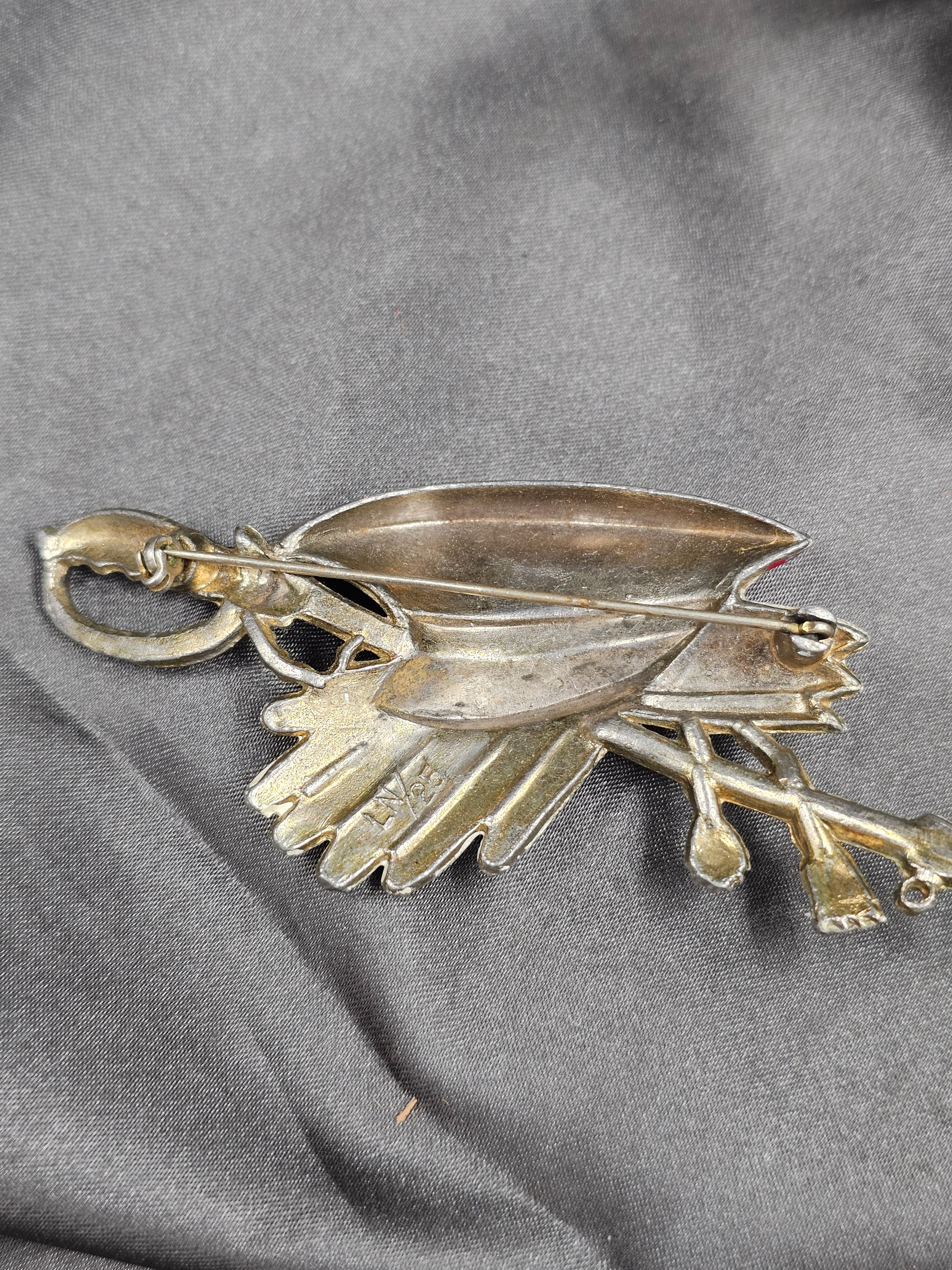 WWII SWEETHEART BROOCH — image 2