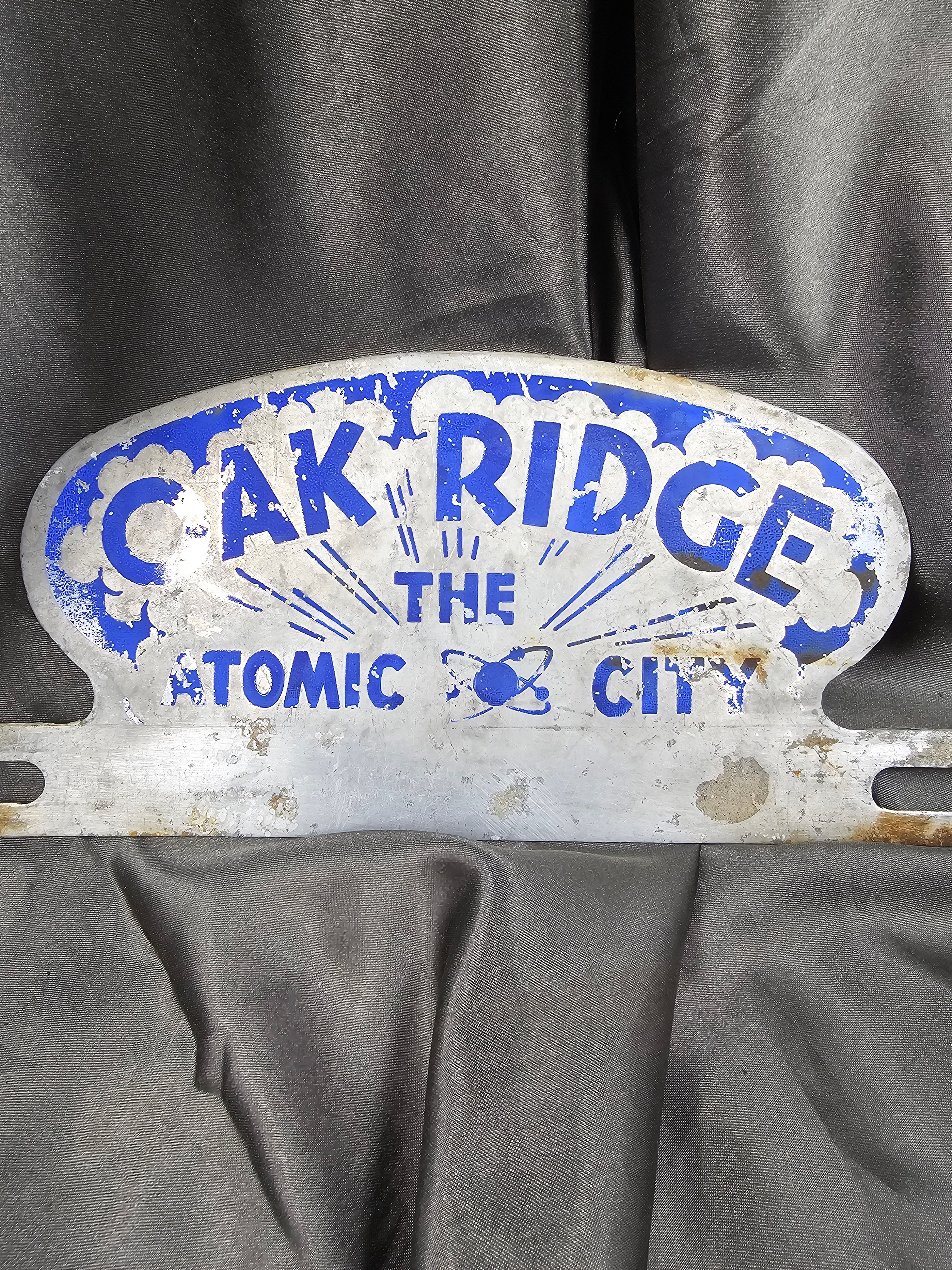 OAK RIDGE ATOMIC CITY LICENSE PLATE — image 2