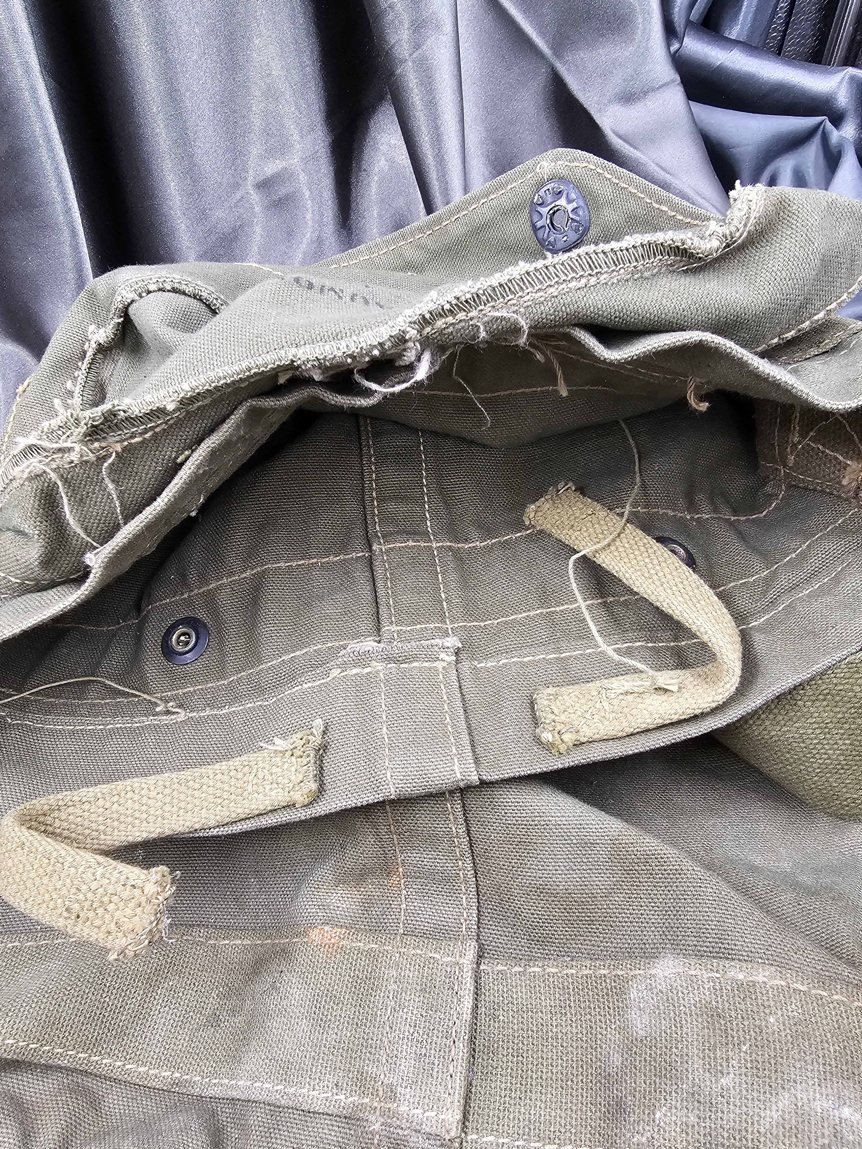 WWII US BAZOOKA BAG — image 4