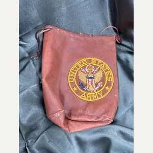 WWII US ARMY LEATHER POUCH