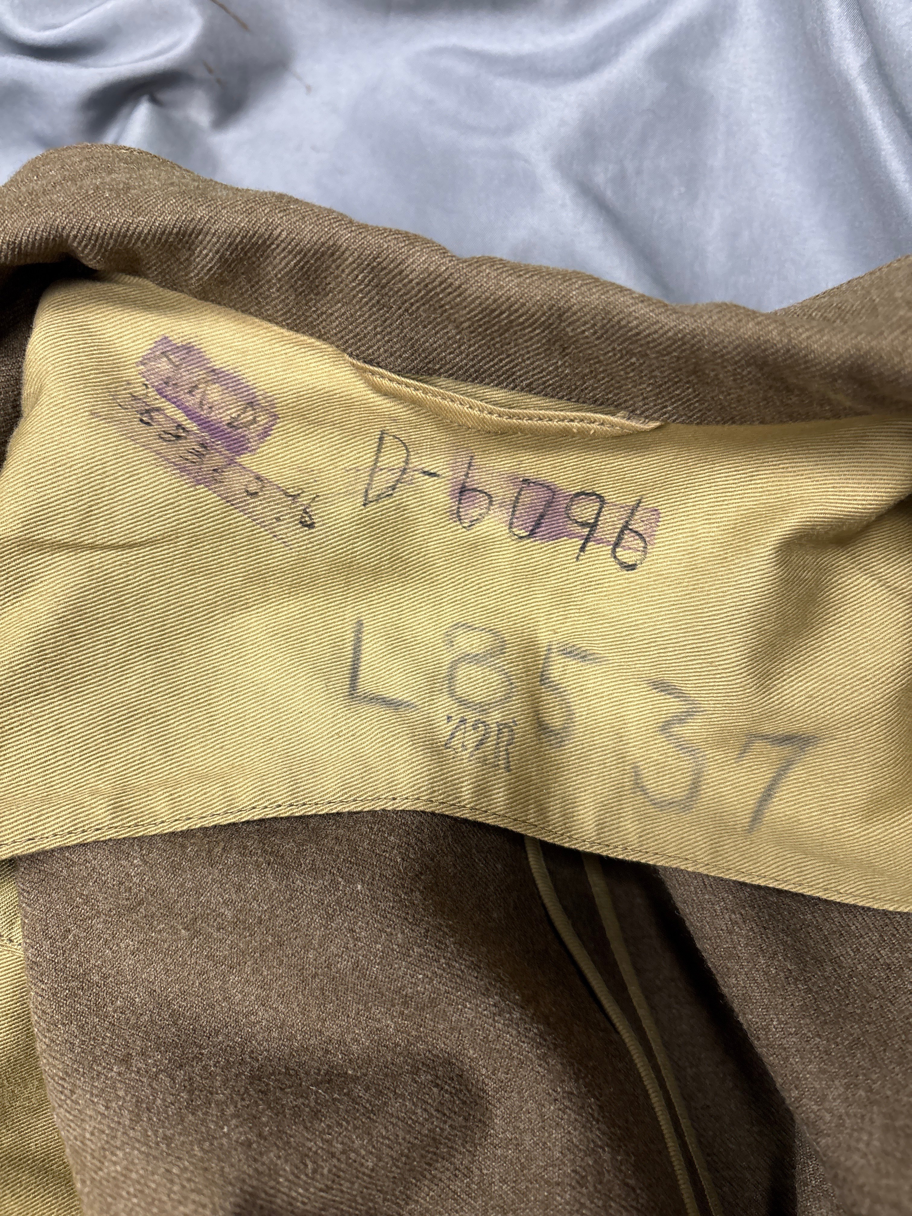 WWII US ENLISTED CLASS A JACKET SIZE 42 — image 2