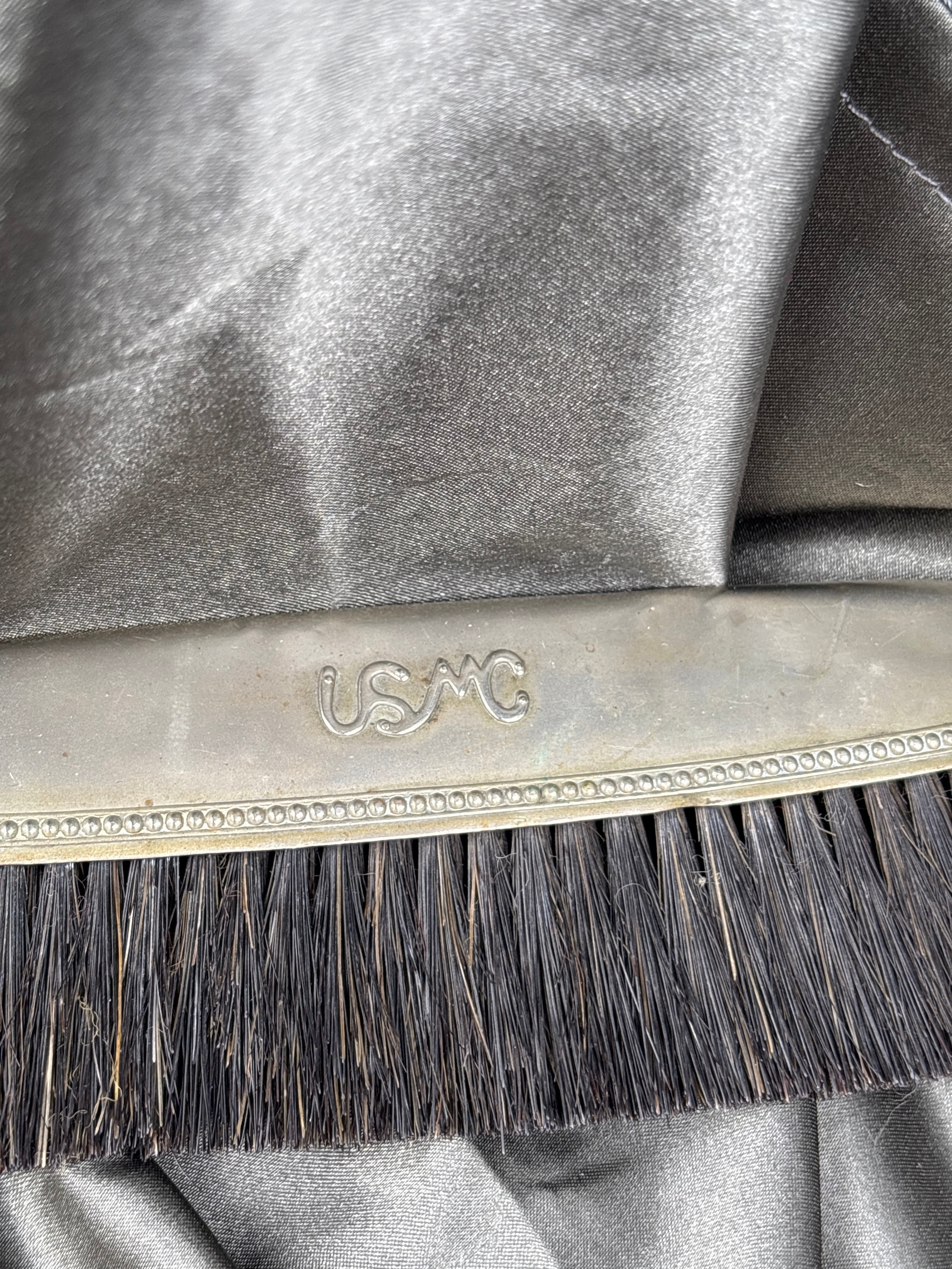 WWII ERA USMC GARMENT BRUSH — image 2