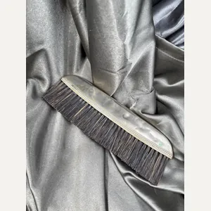 WWII ERA USMC GARMENT BRUSH