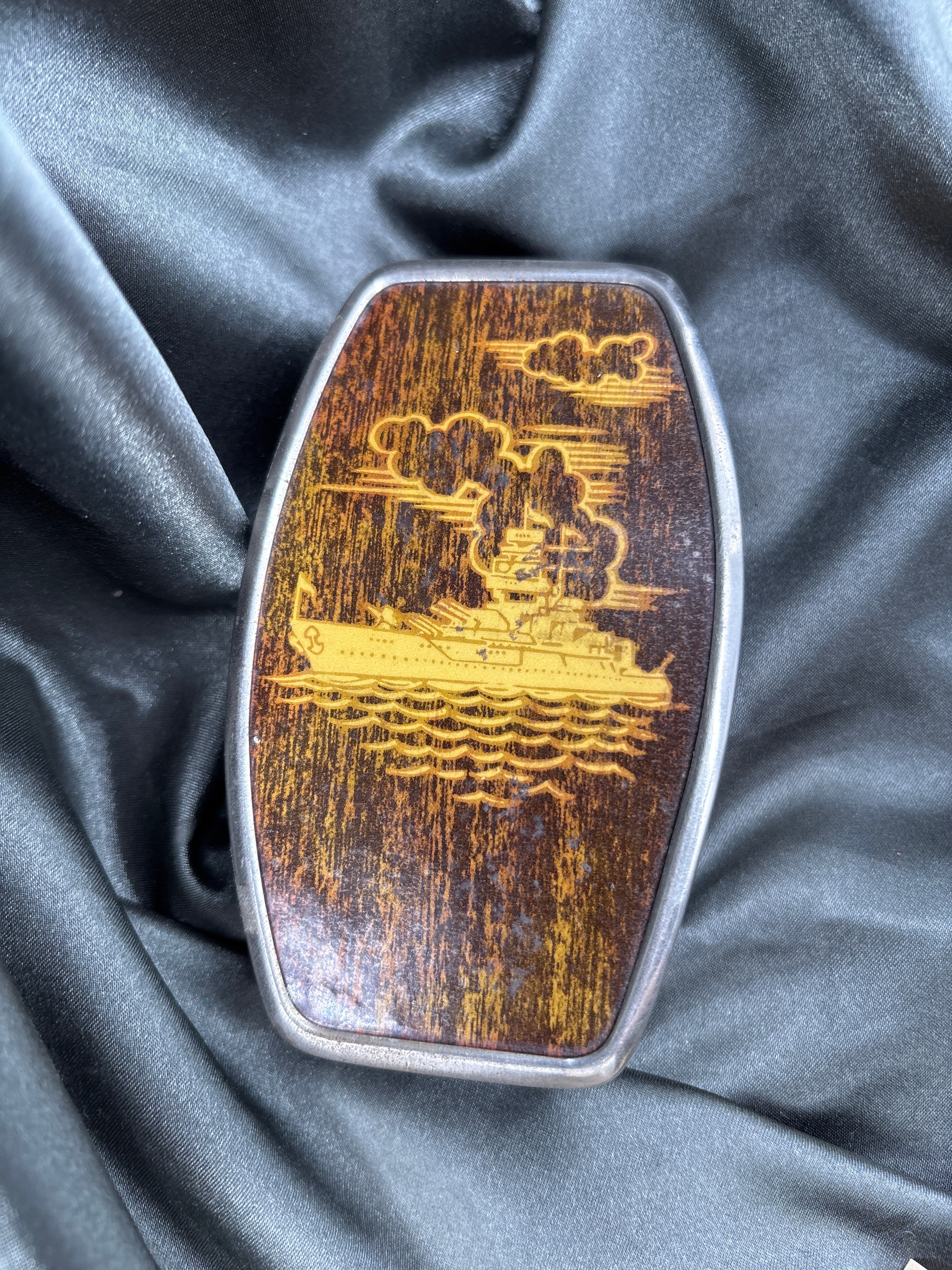 WWII ERA US NAVY THEMED BOOT BRUSH — image 2