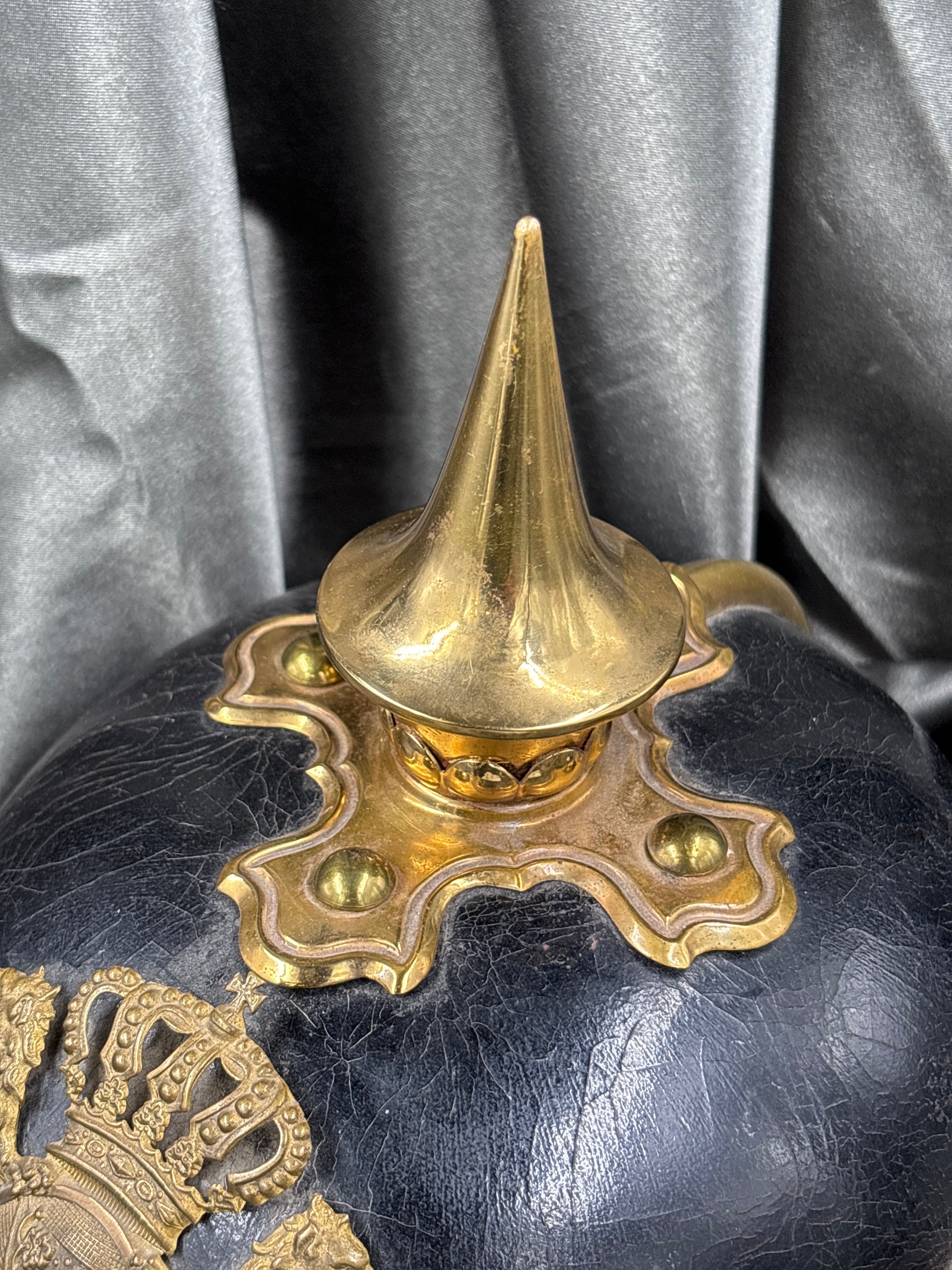 WWI ERA SAXON GERDARMERIE NON COMMISSIONED OFFICER PICKELHAUBE 975 — image 3