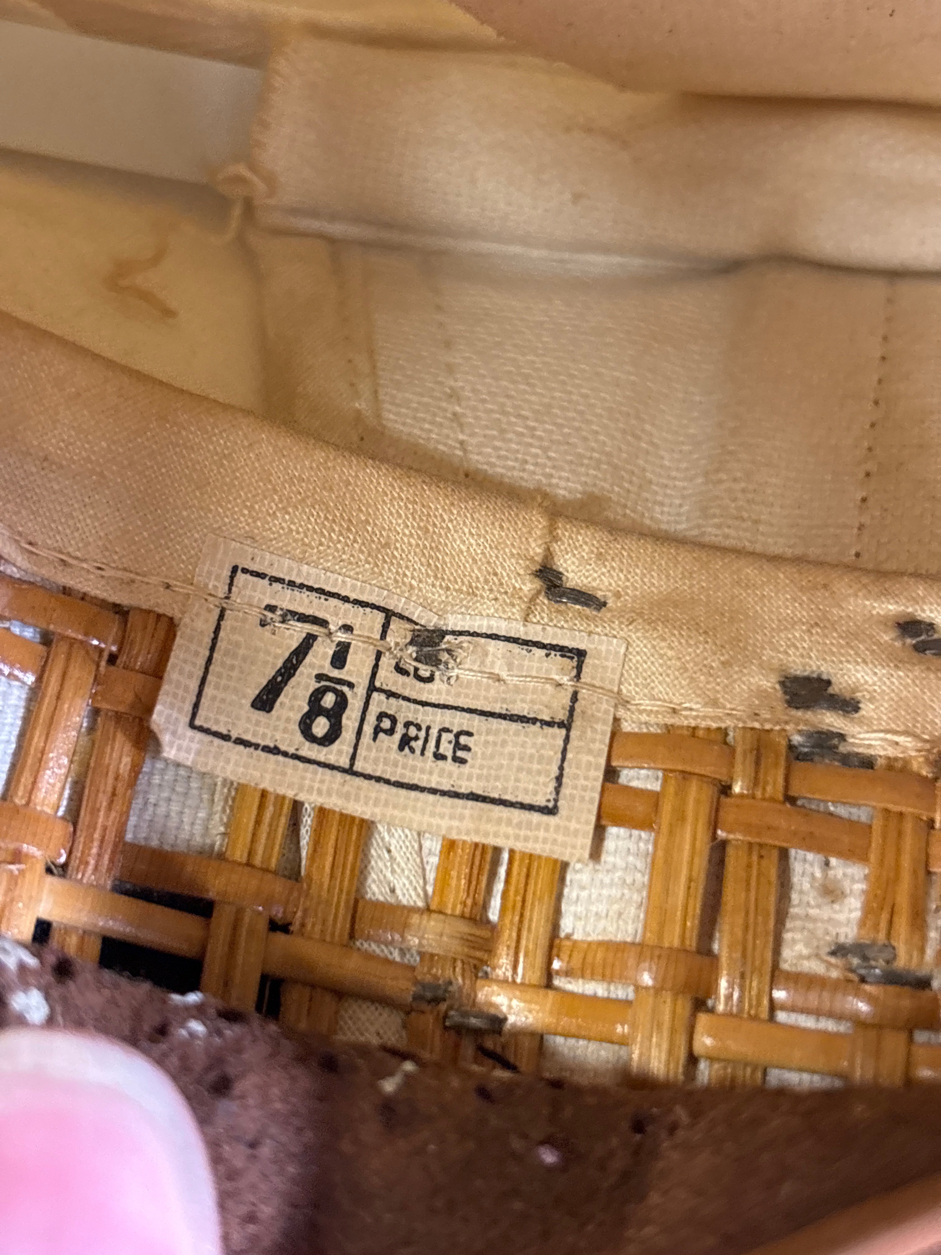 WWII US NAVY OFFICER VISOR CAP IN 7 1/8 — image 8