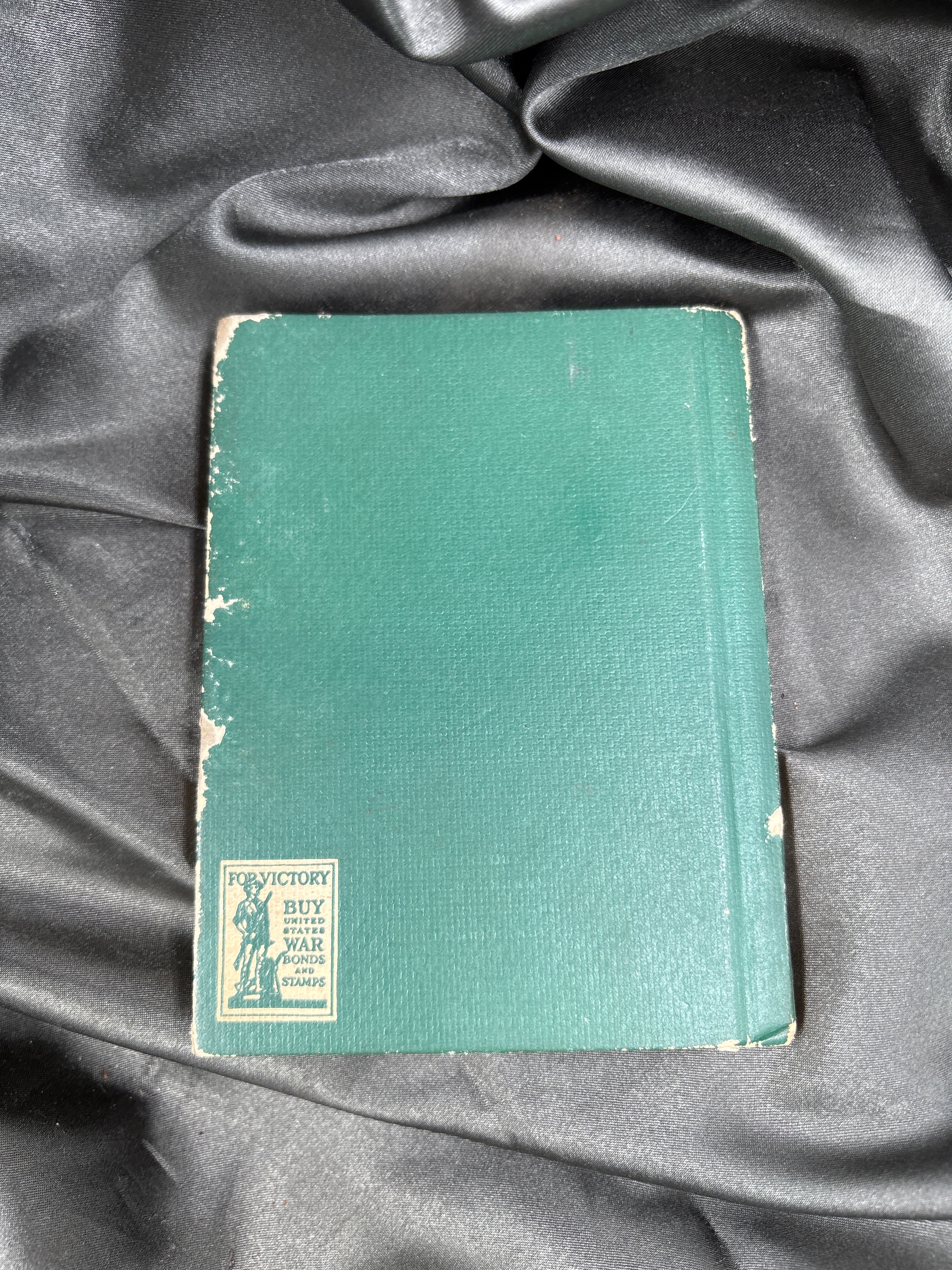 WWII US ARMORED FORCES BOOKLET — image 5