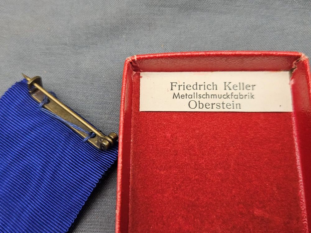 WWII German 25 Year Faithful Service Medal — image 3