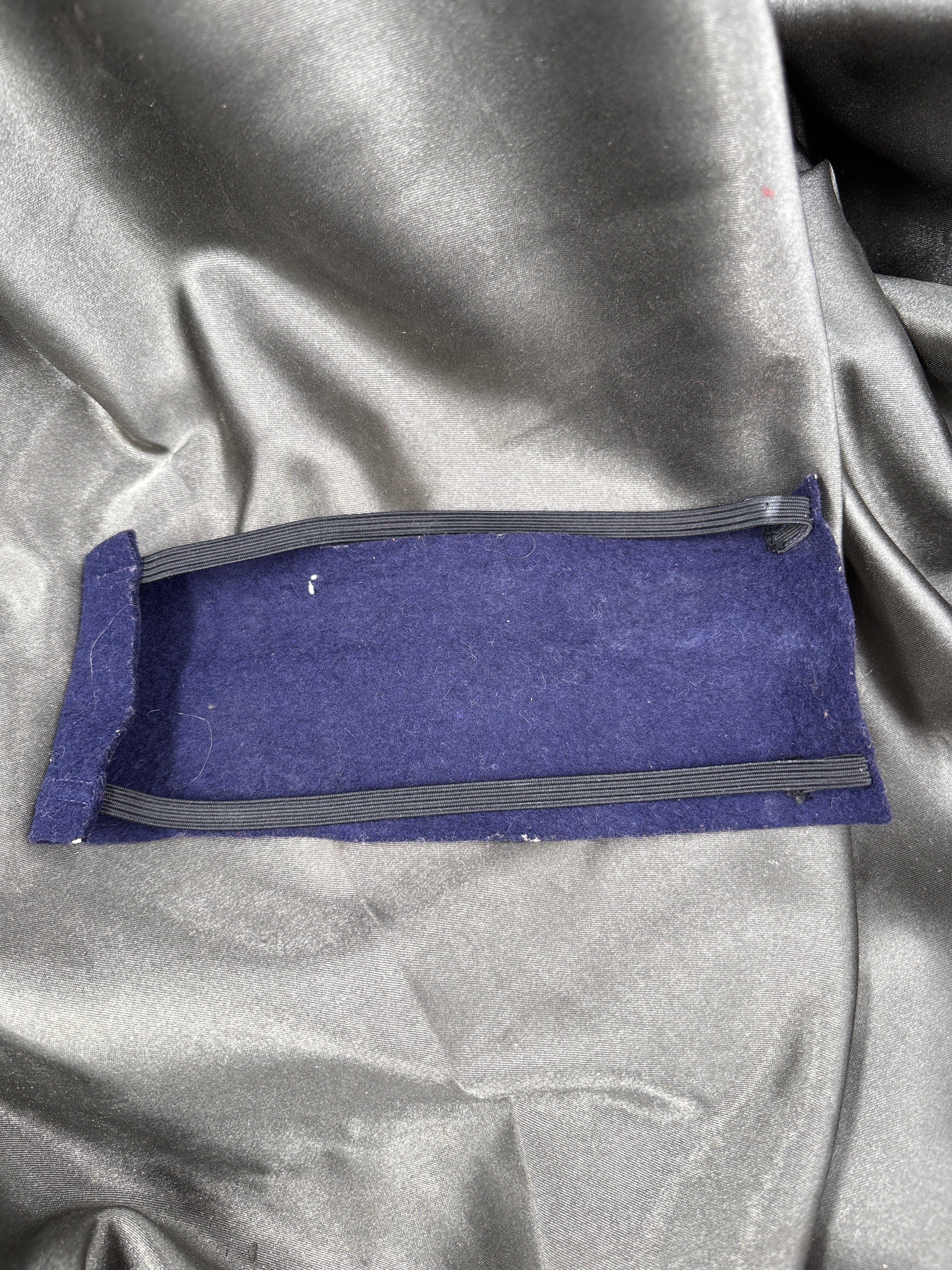 WWII COAST GUARD POLICE ARMBAND — image 2