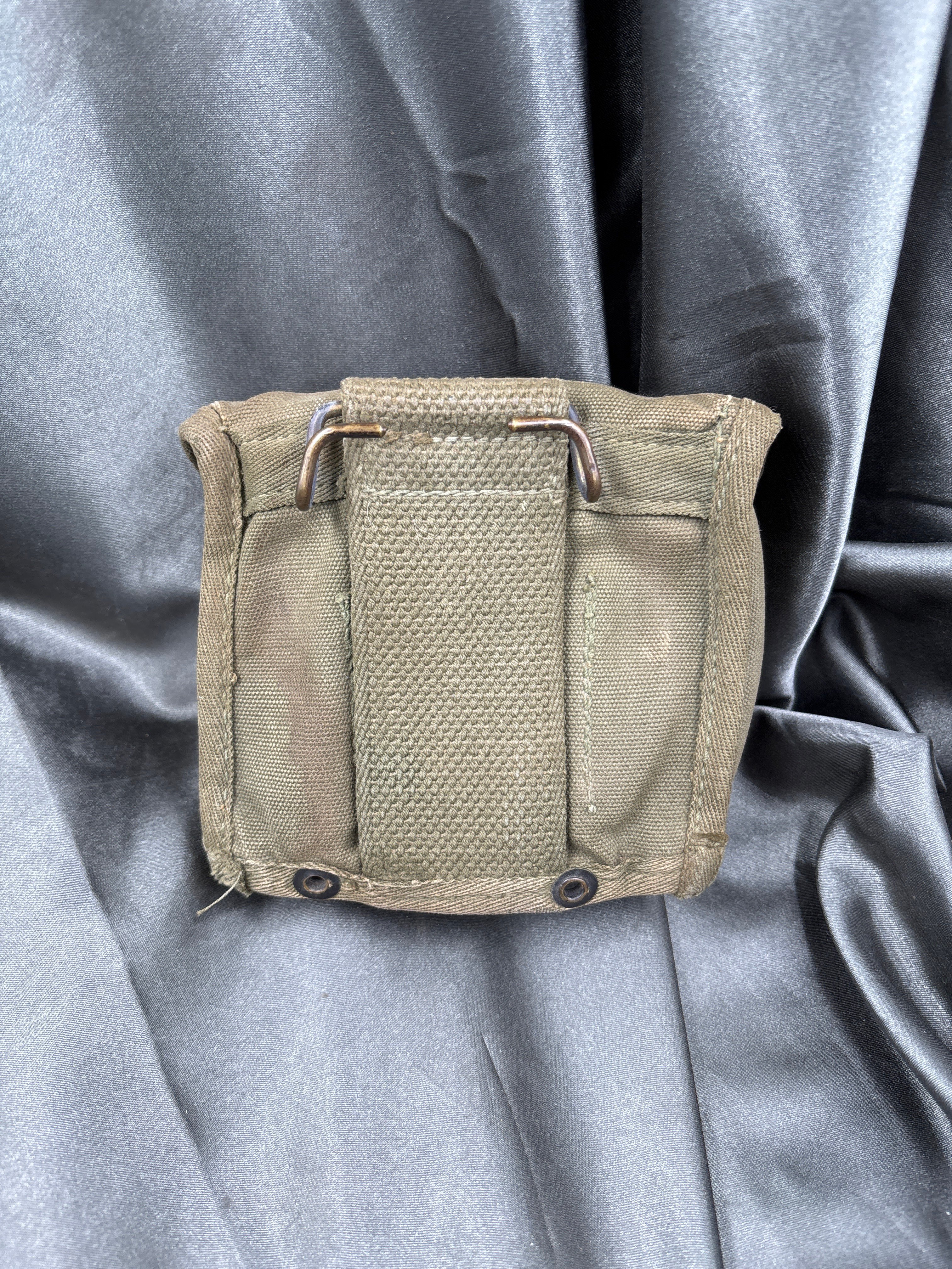 WWII ARMY JUNGLE KIT POUCH — image 4