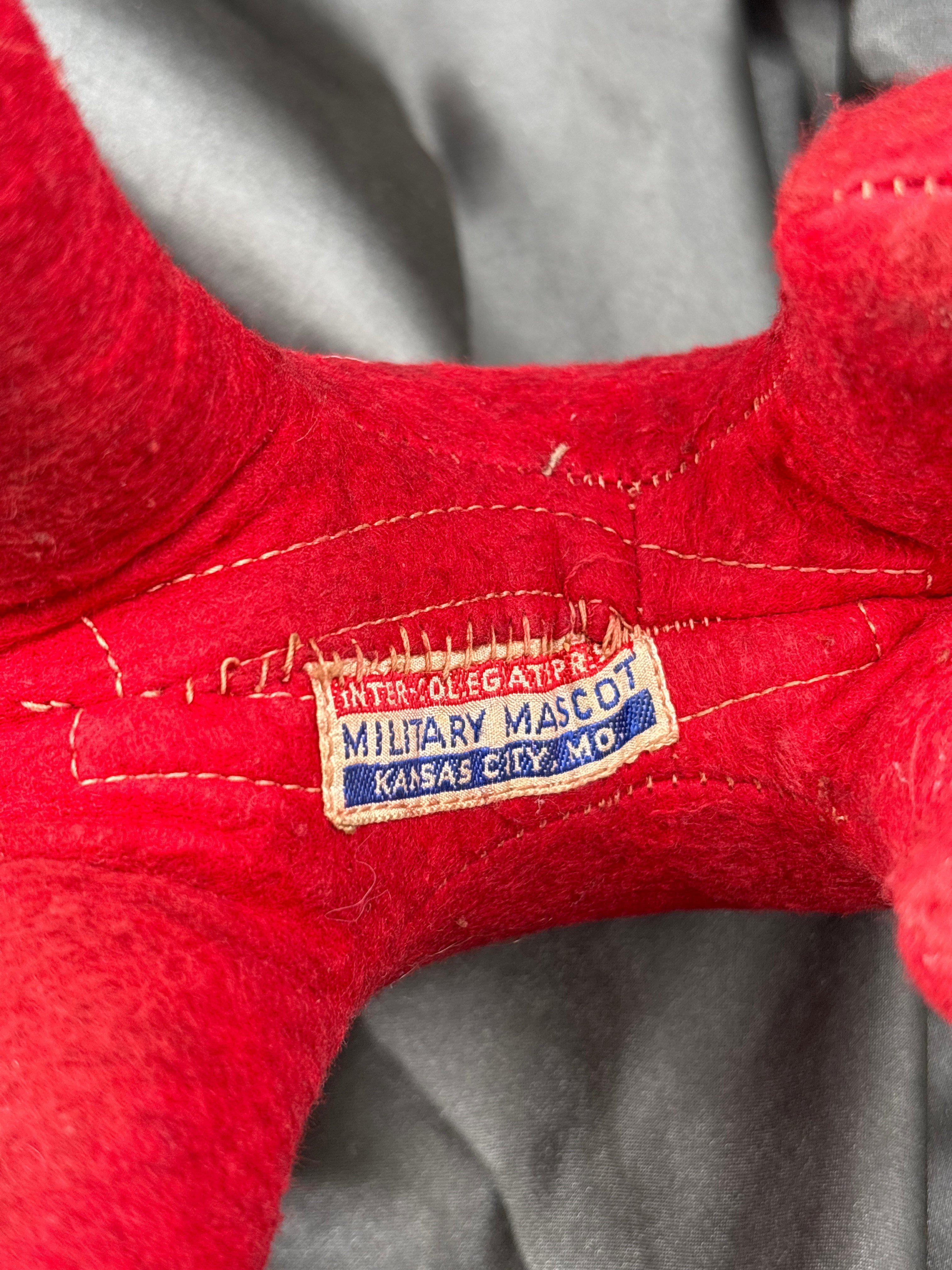 INCREDIBLE WWII FORT LEWIS PX DONKEY STUFFED TOY — image 4