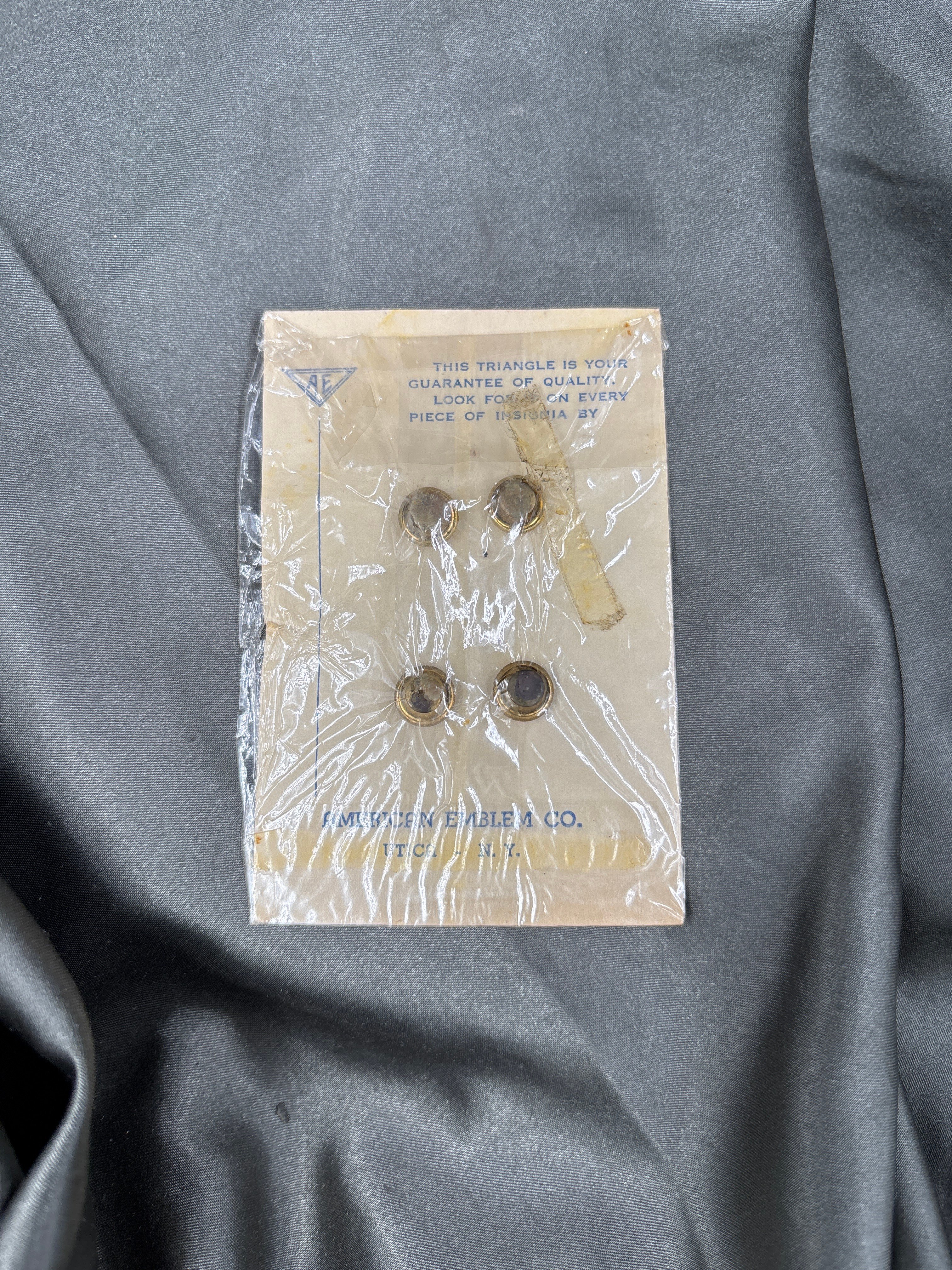 WWII US OFFICER AMERICAN EMBLEM INSIGNIA — image 2