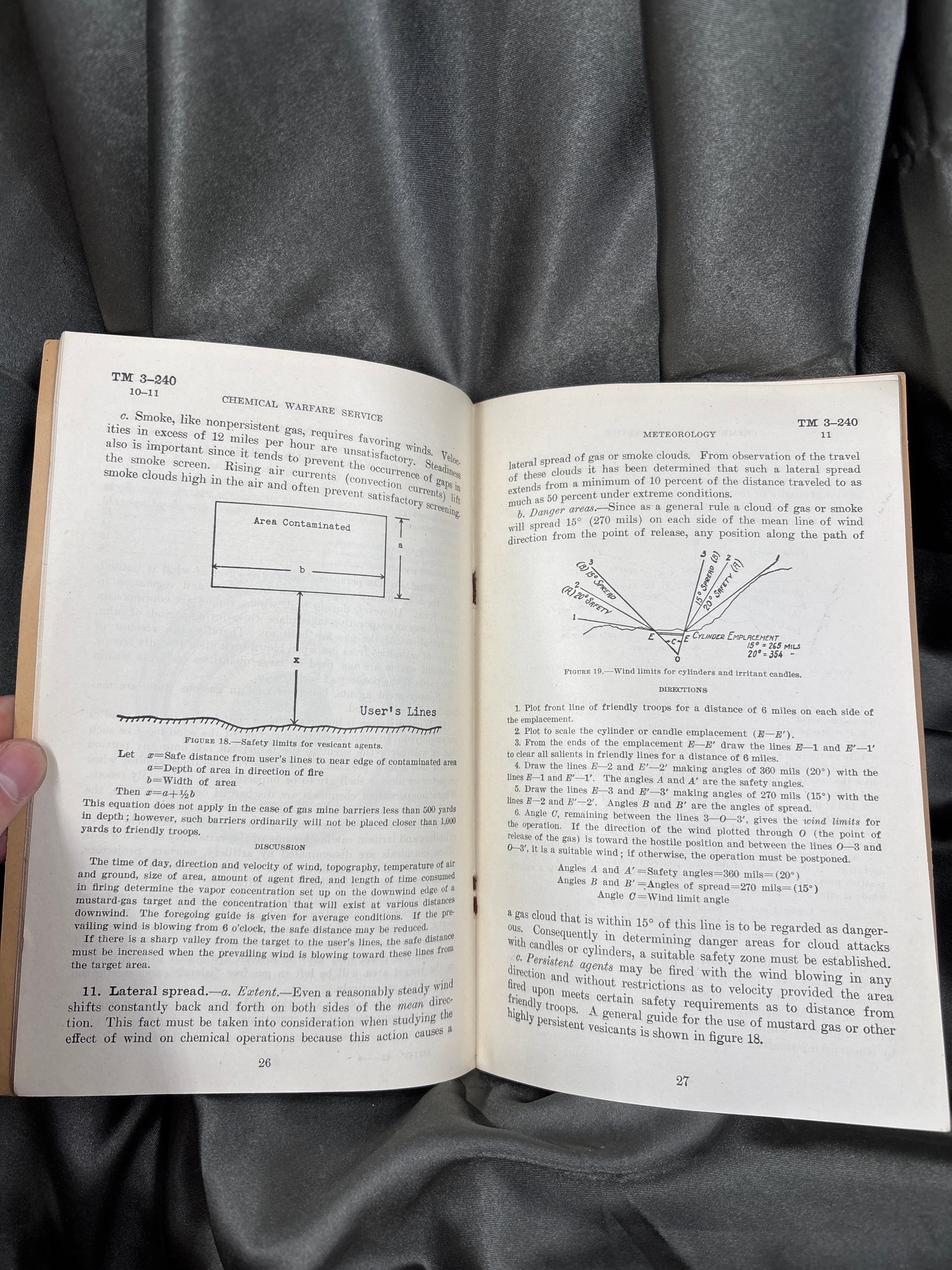 WWII METEOROLOGICAL TRAINING MANUAL — image 4