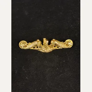 VIETNAM WAR ERA SUBMARINER DOLPHINS