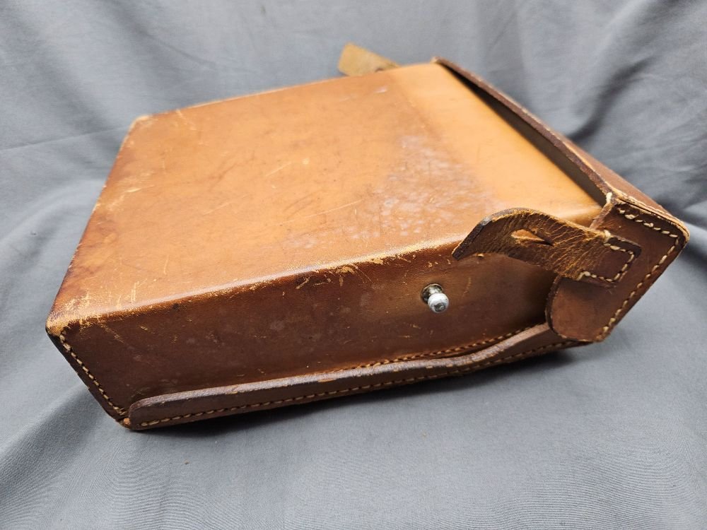 WWII German First Aid Kit — image 13