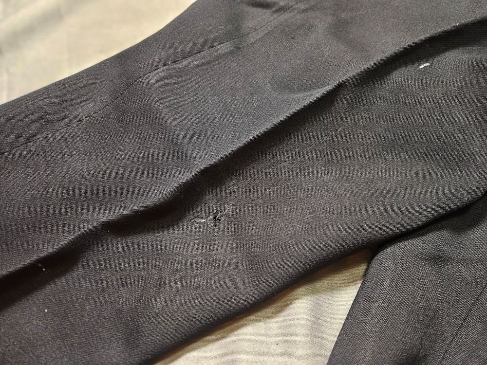 WWII US Navy Officer Uniform. In fair condition — image 13