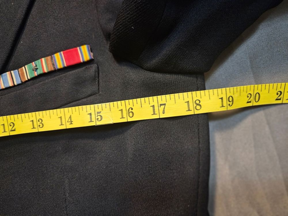 WWII US Navy Officer Uniform. In fair condition — image 6