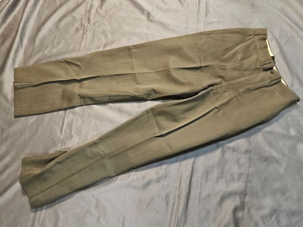 WWII USMC Marine Officer Uniform — image 11