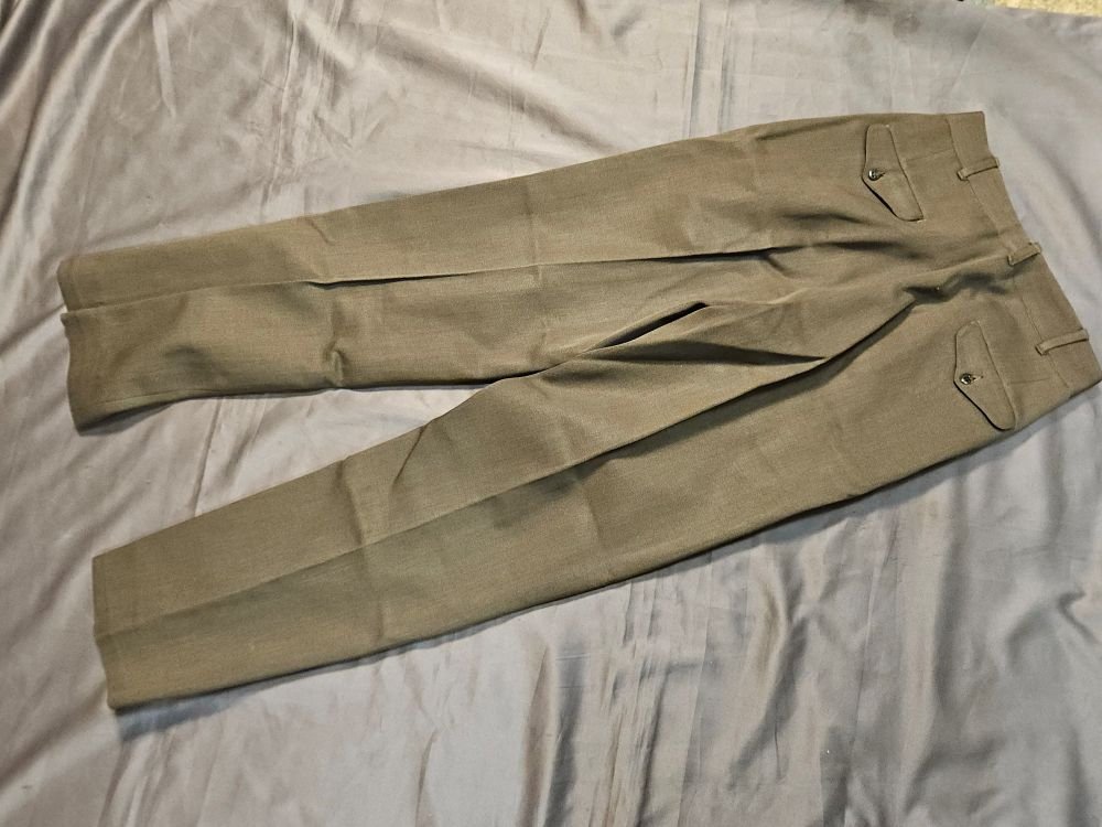 WWII USMC Marine Officer Uniform — image 13