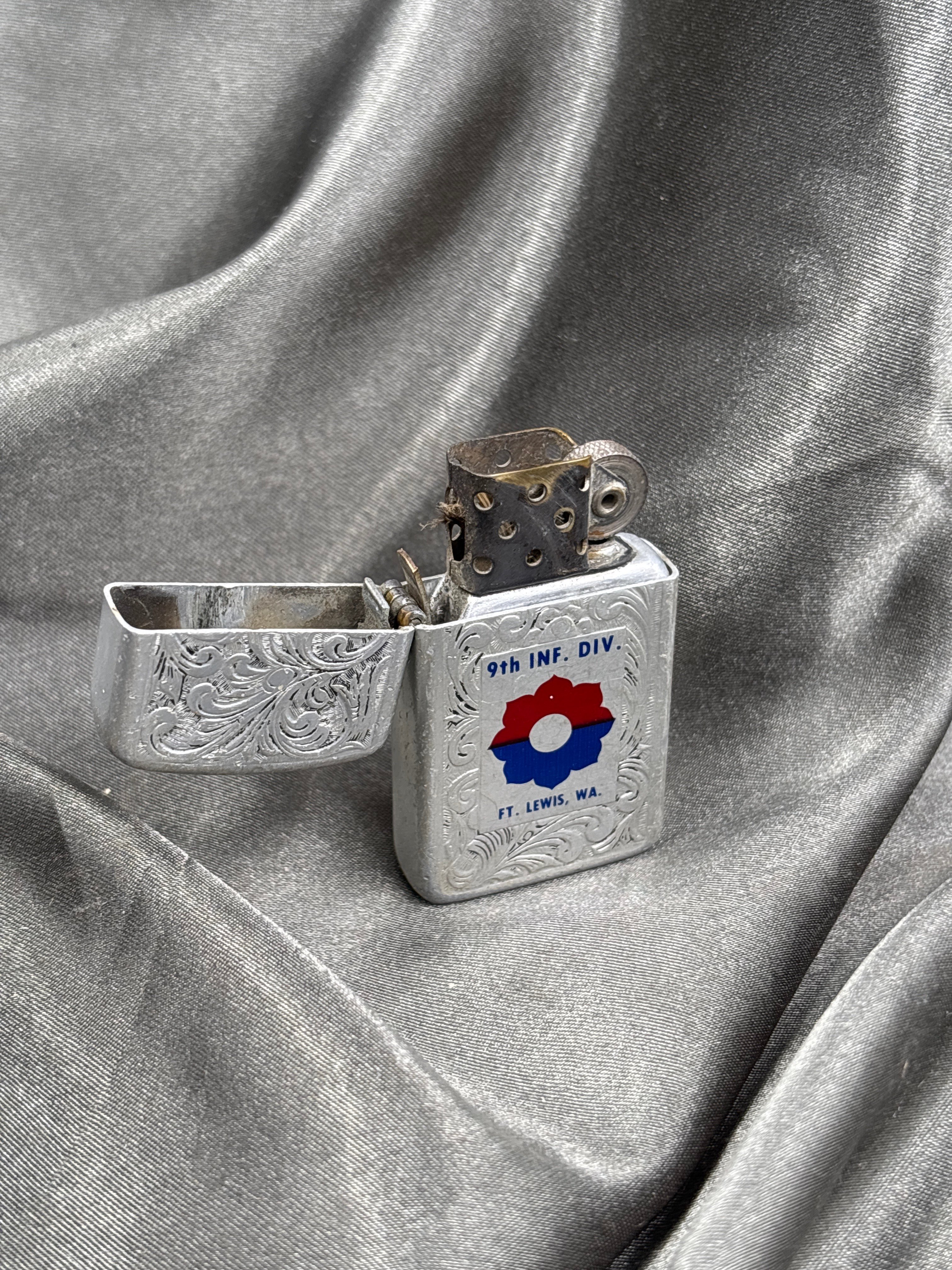 9TH INFANTRY DIVISION FORT LEWIS LIGHTER — image 2