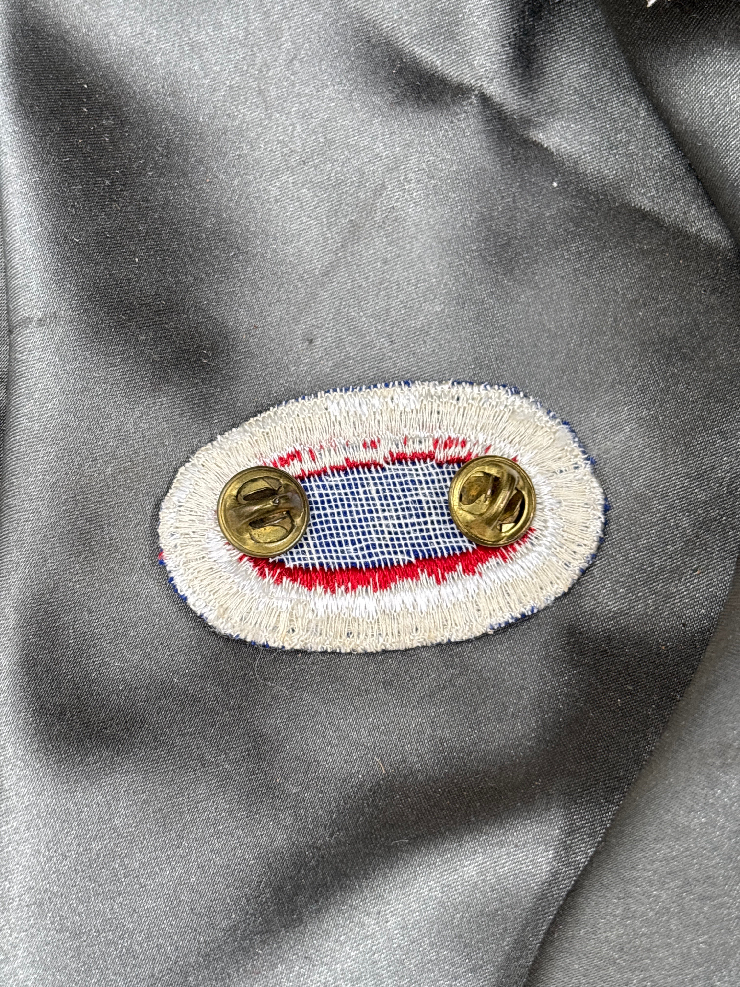 1950's 11TH AIRBORNE JUMP WINGS — image 2