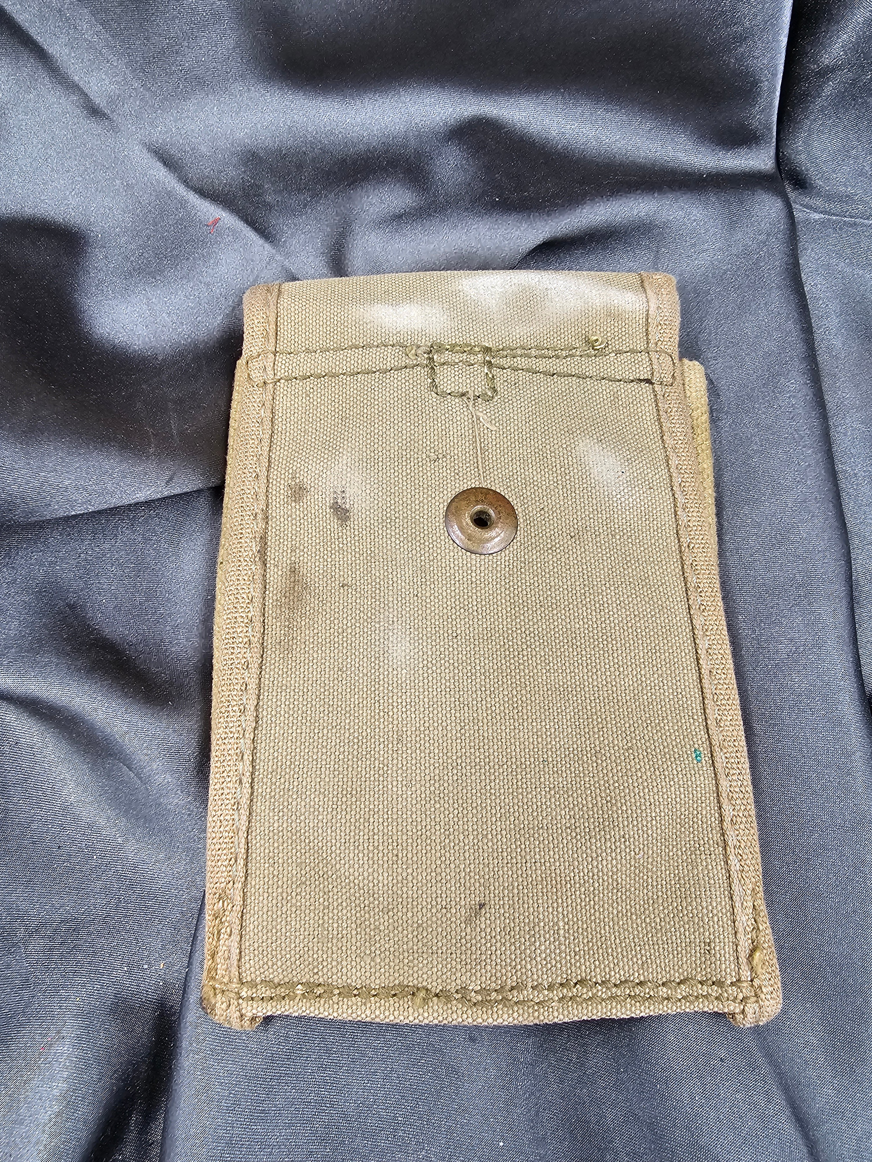 WWI US AMMUNITION POUCH — image 2