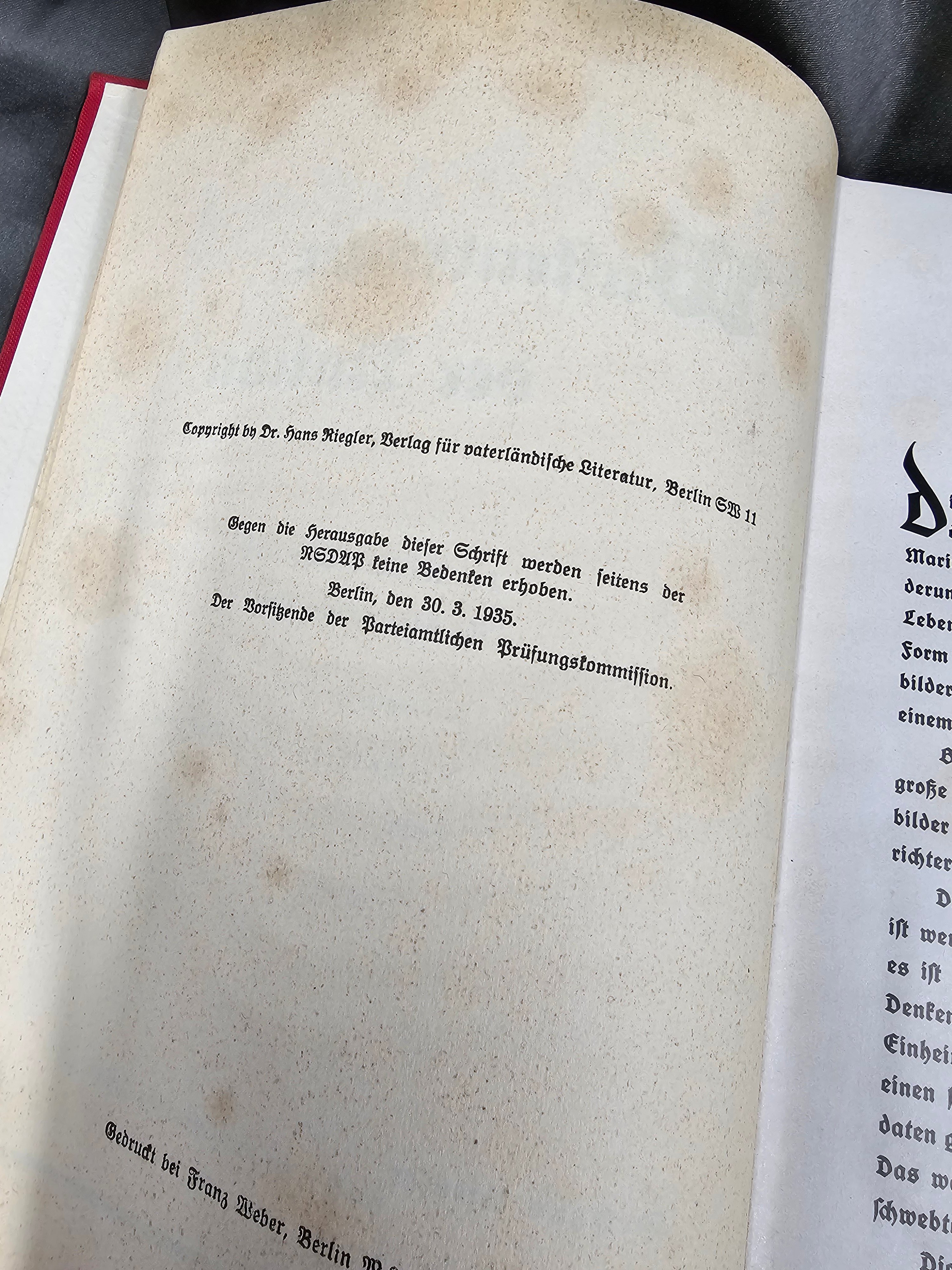 WWII GERMAN BOOK WAFFENTRÄGER DER NATION — image 3