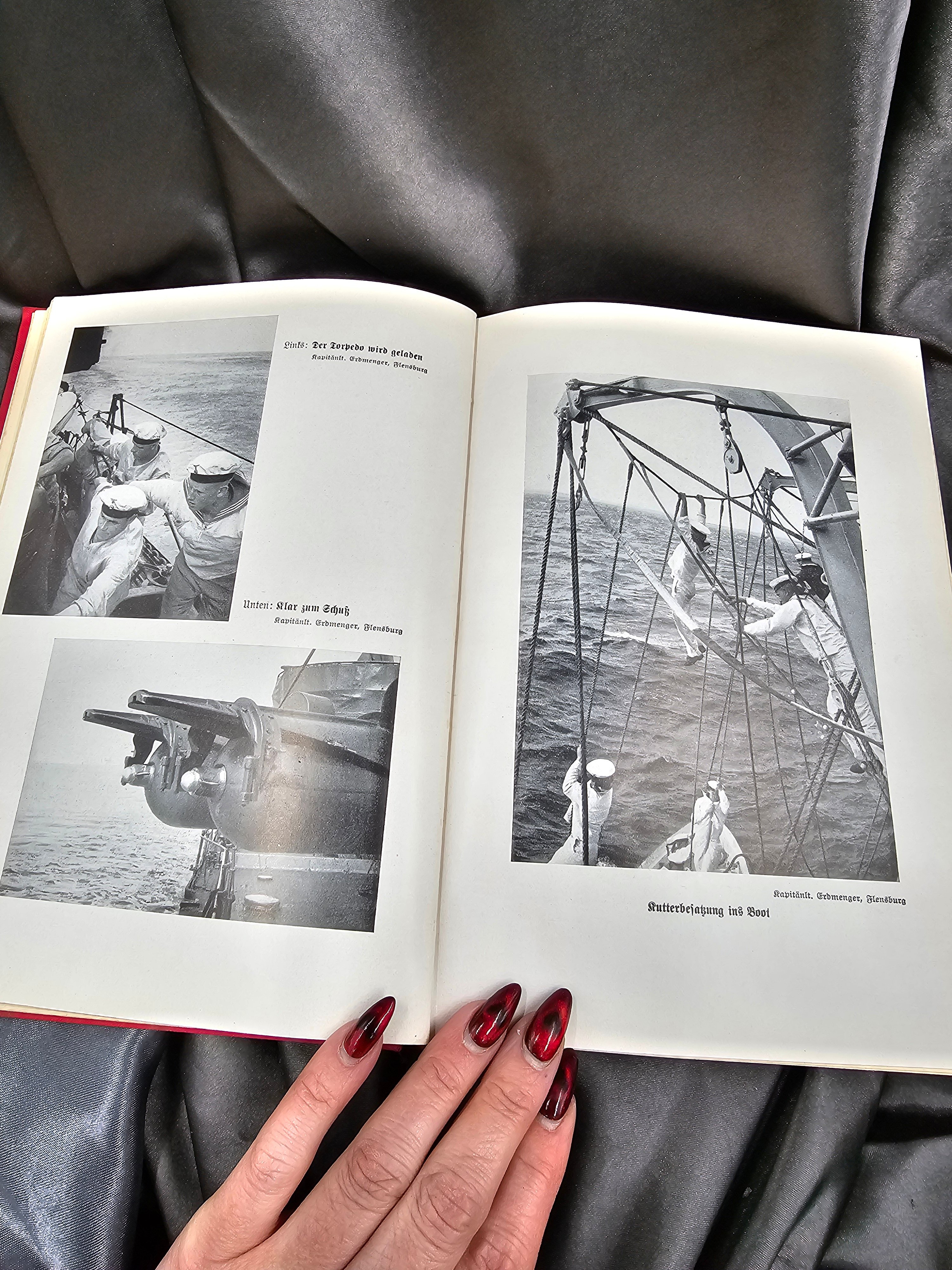 WWII GERMAN BOOK WAFFENTRÄGER DER NATION — image 4