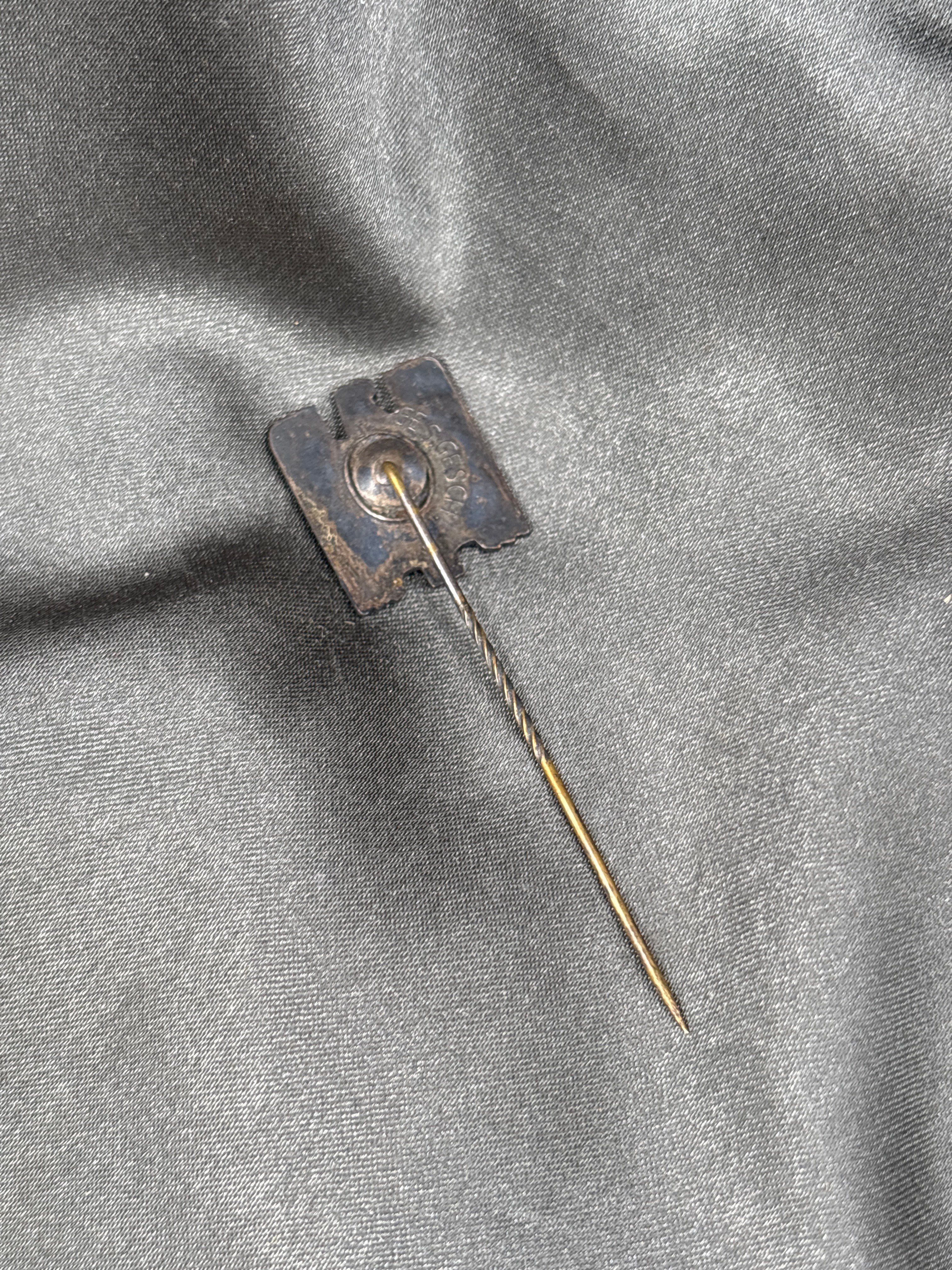 WWII GERMAN NURSE DRK STICK PIN — image 3