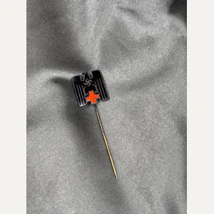 WWII GERMAN NURSE DRK STICK PIN