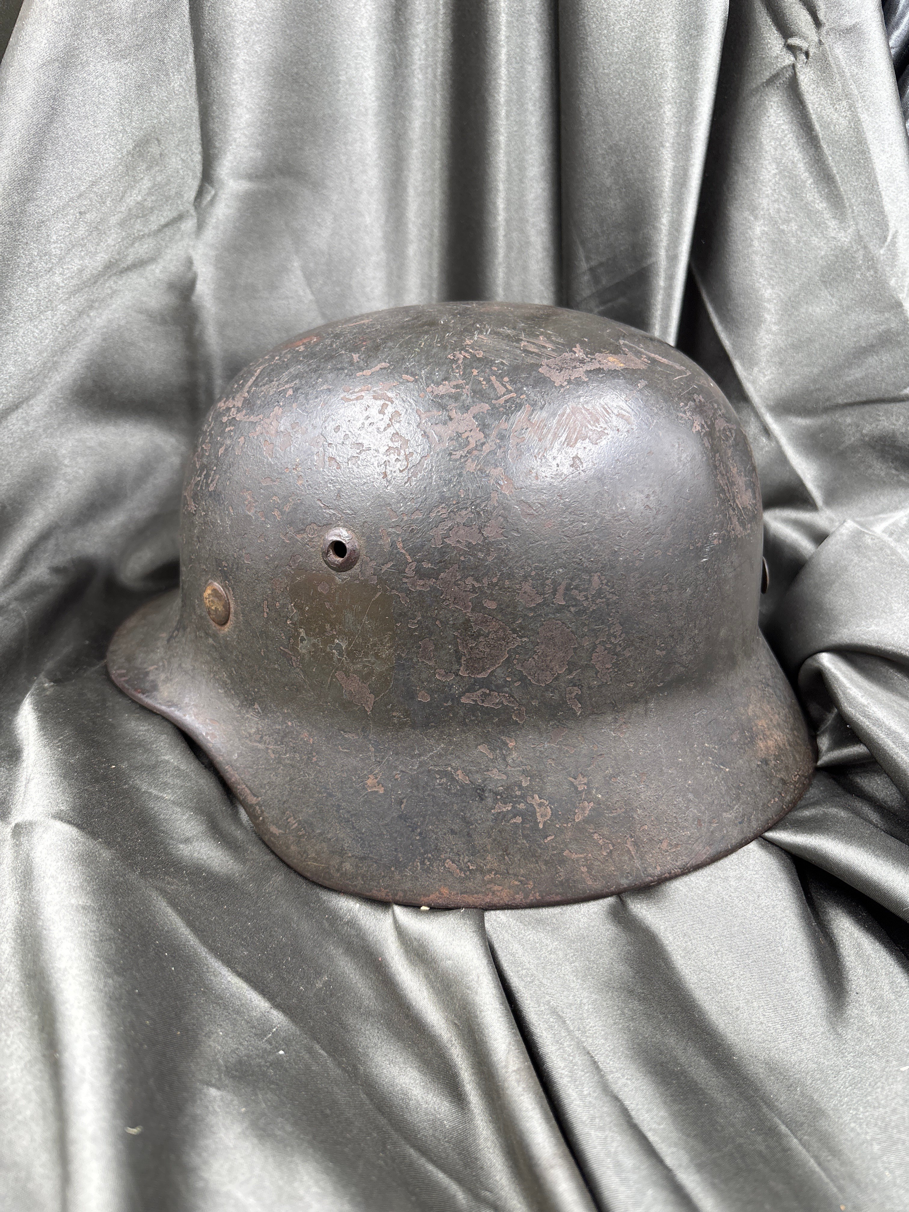 WWII GERMAN M35 HELMET — image 5