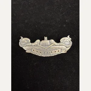 1960'S SUBMARINER DIESEL BOATS FOREVER BADGE